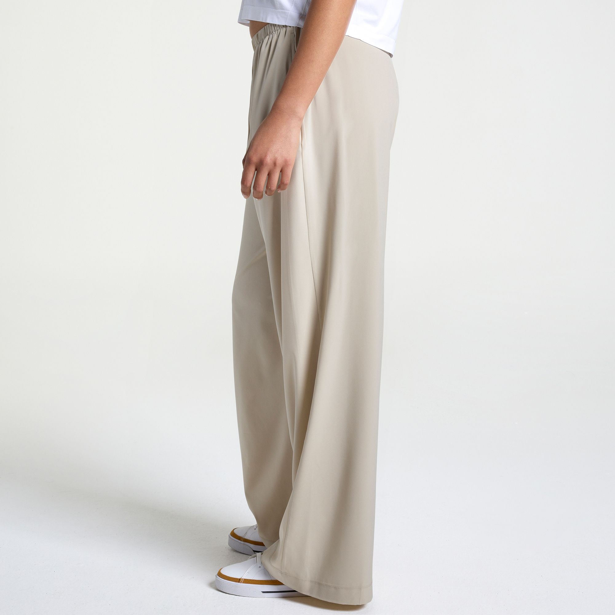 DSG Women's Ease Lightweight Wide Leg Pant product image