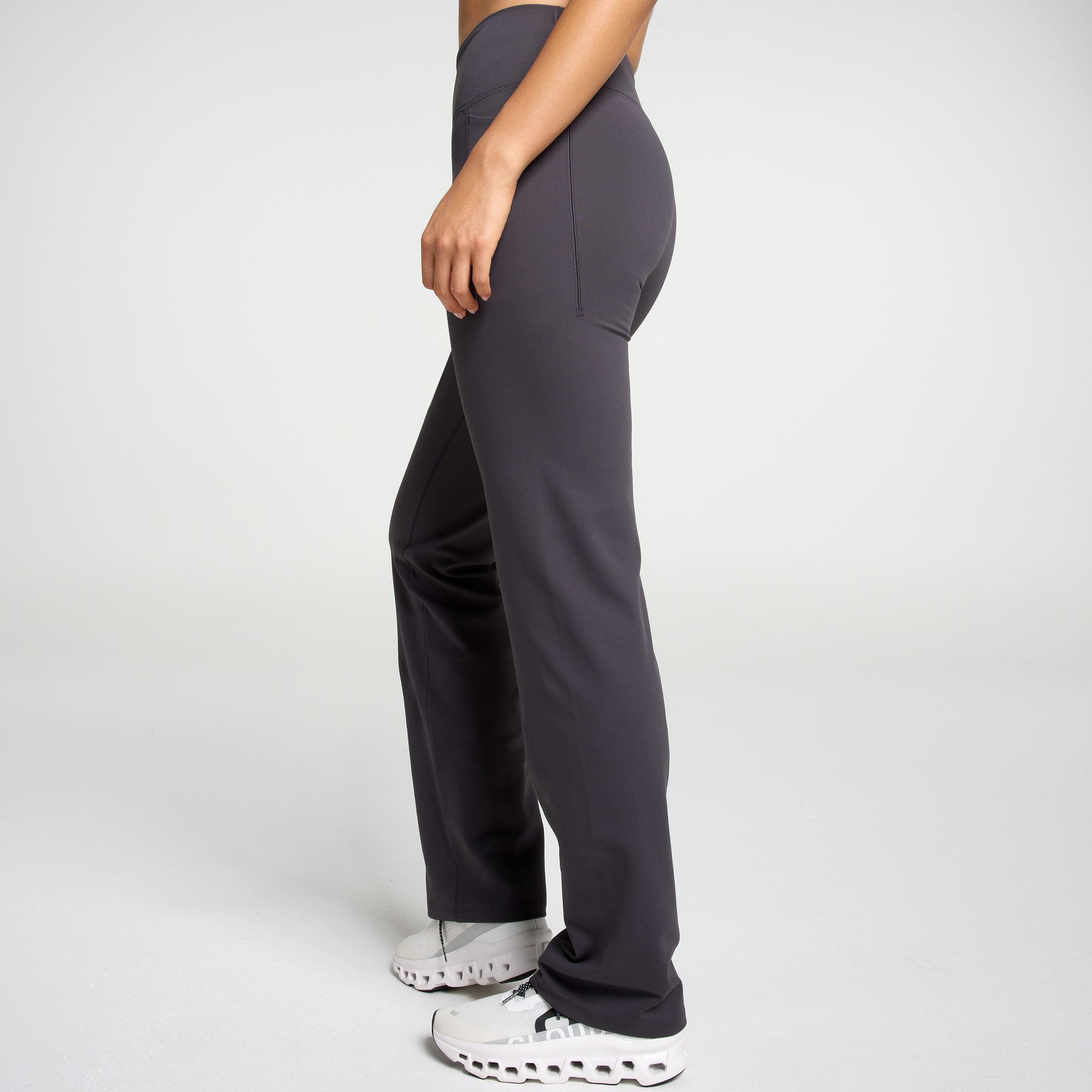 DSG Women's Momentum Straight Leg Pants product image