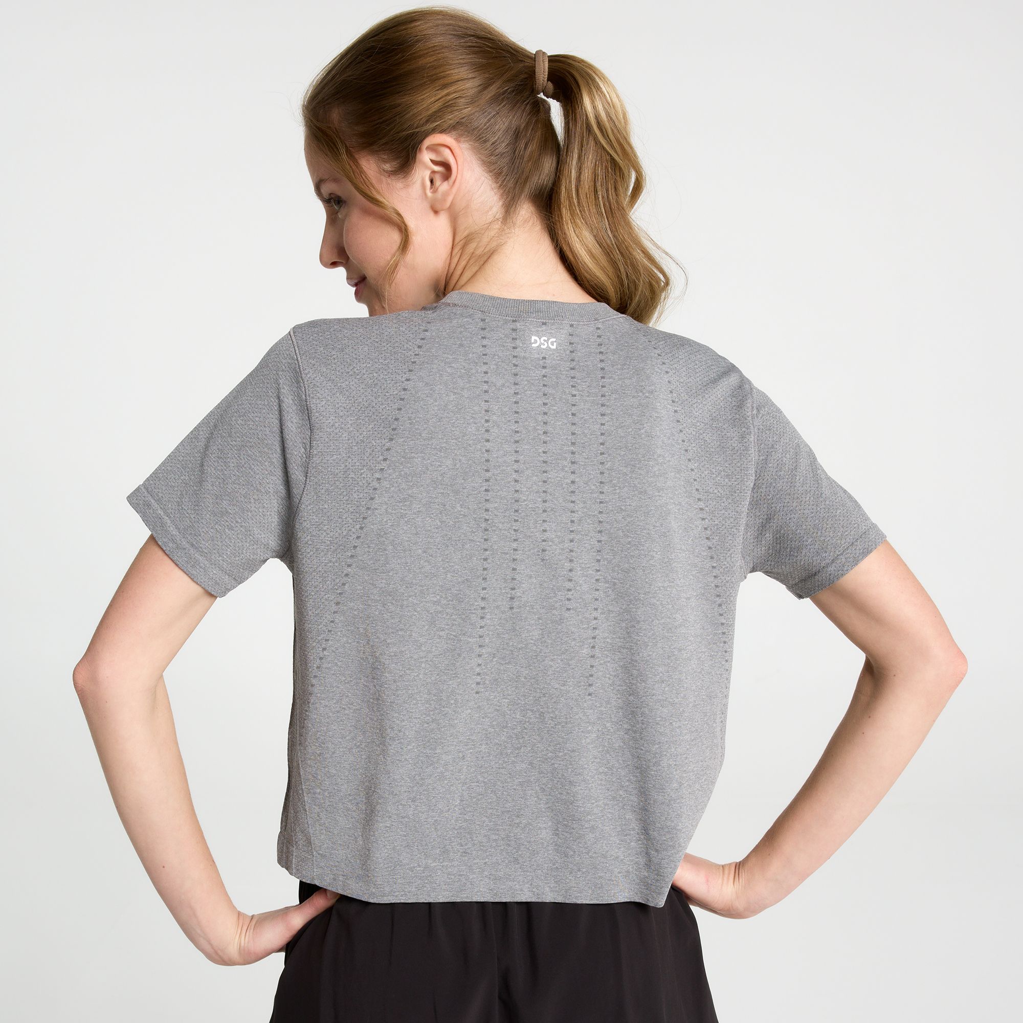 DSG Women's Movement Seamless Boxy Tee product image