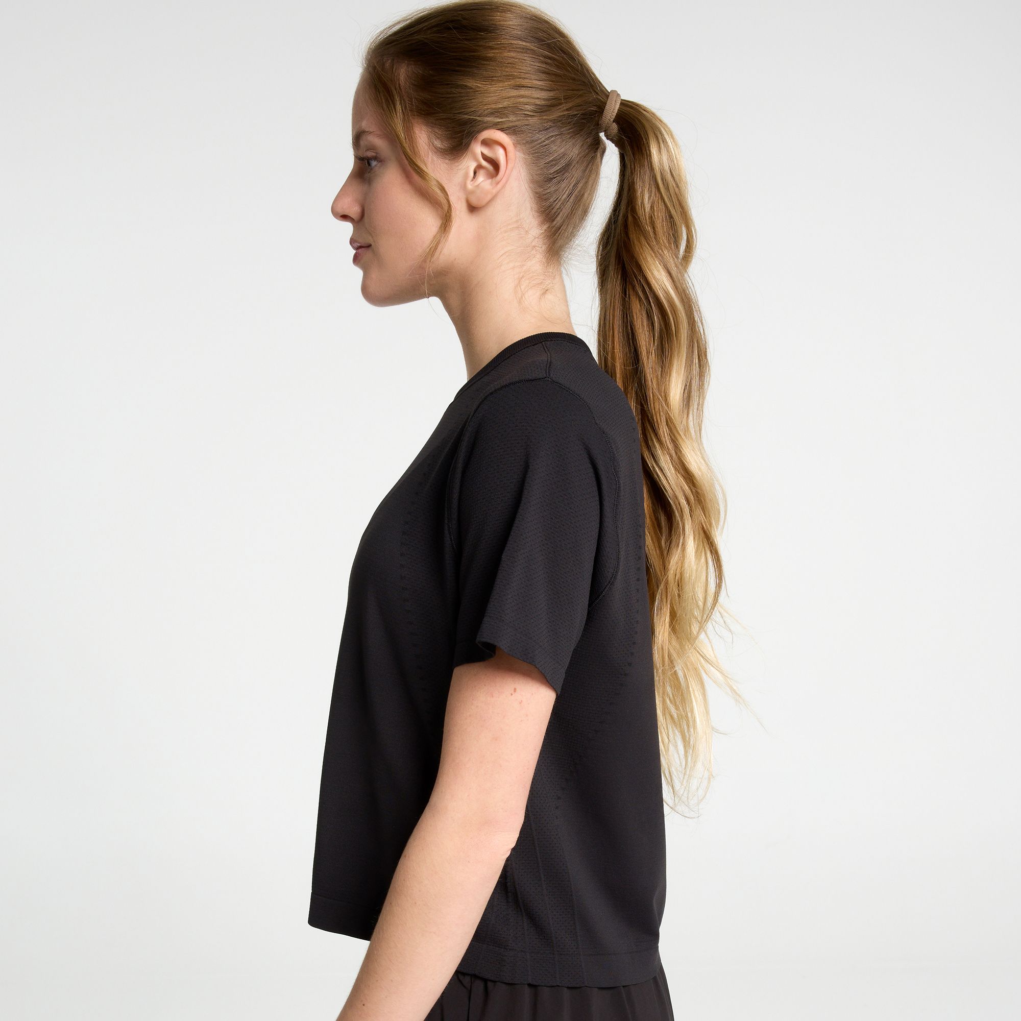 DSG Women's Movement Seamless Boxy Tee product image