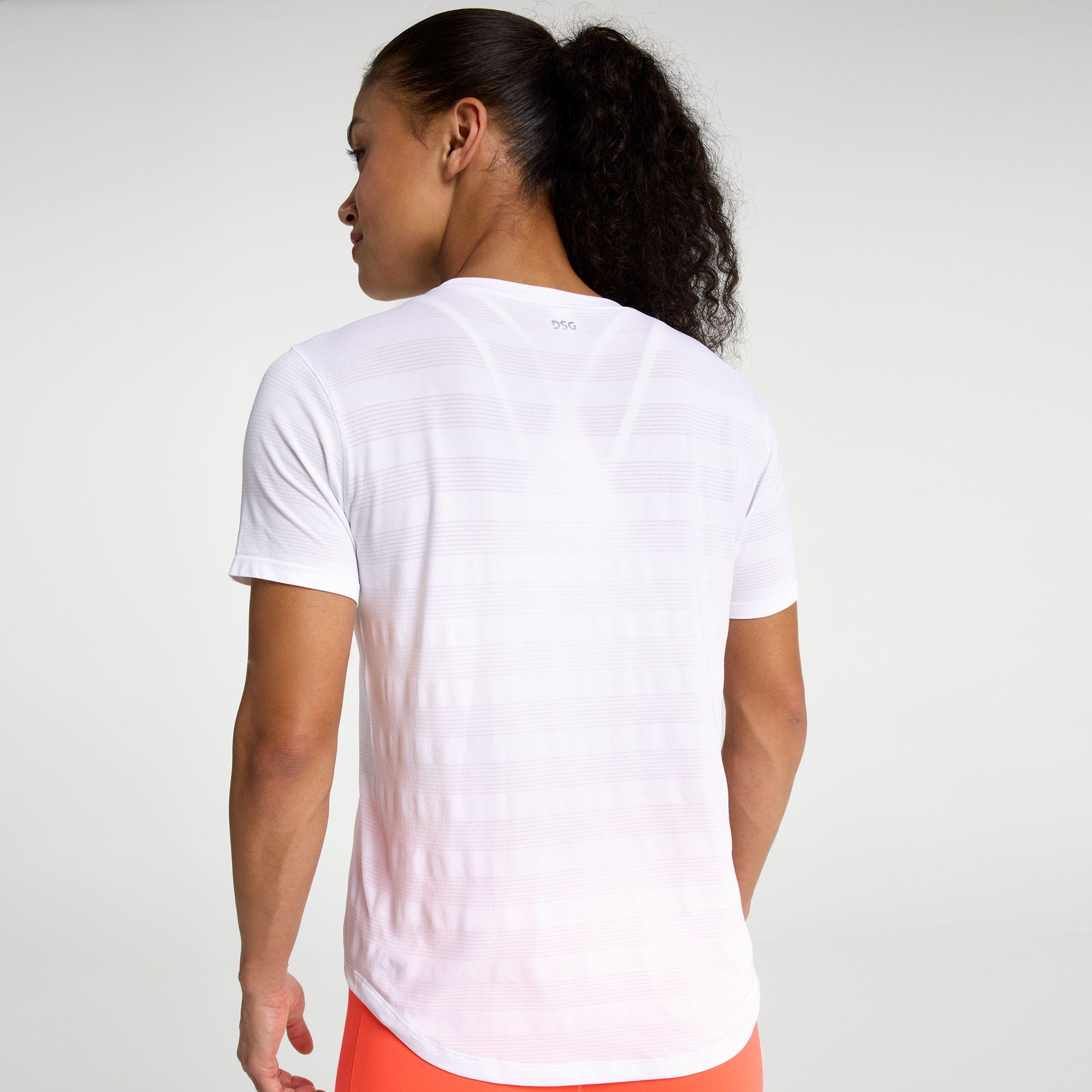 DSG Women's Movement Seamless Tee product image