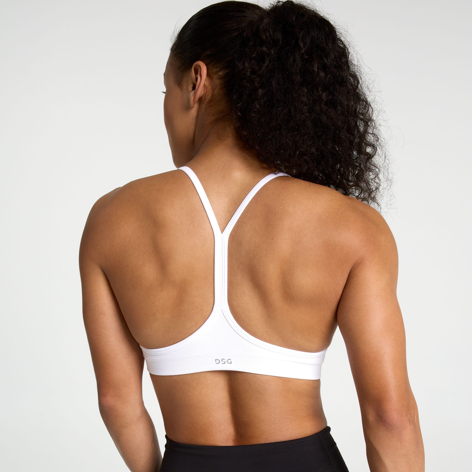 DSG Women's Movement Seamless Strappy Bra product image