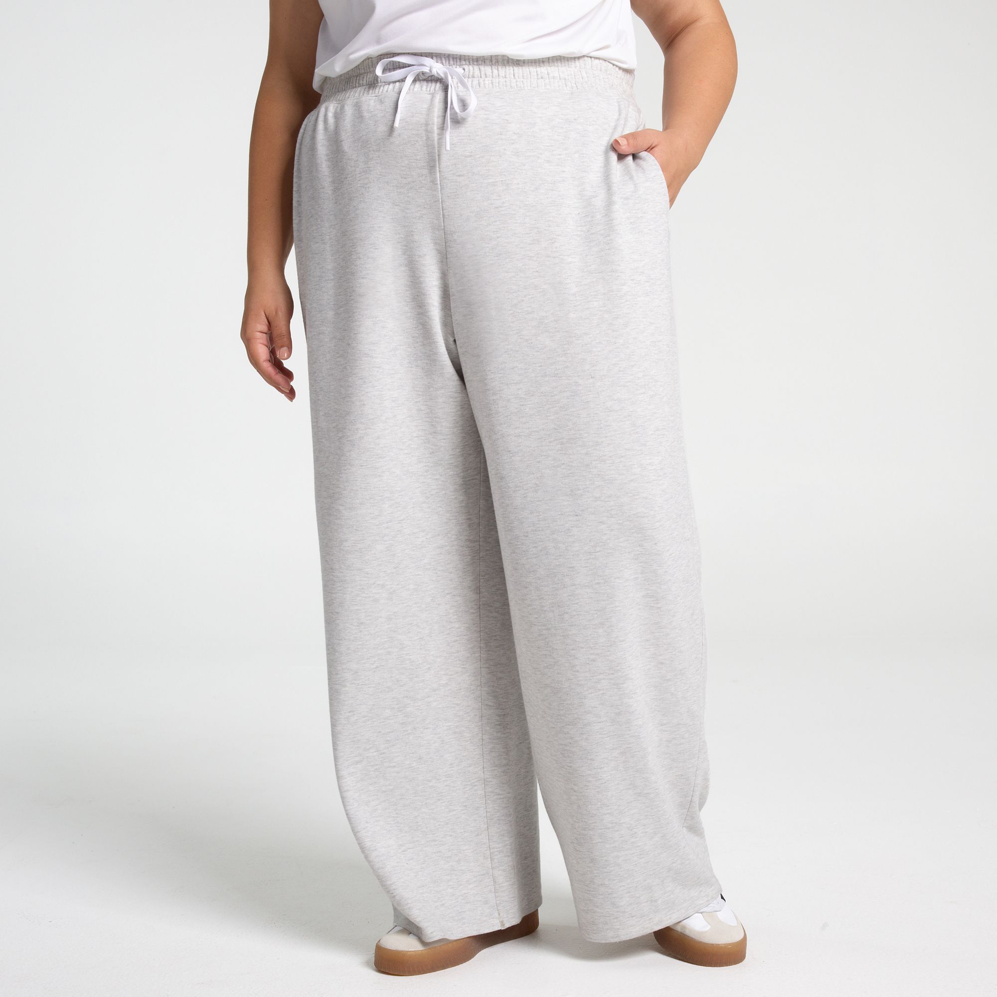 DSG Women's So Soft Wide Leg Pants product image