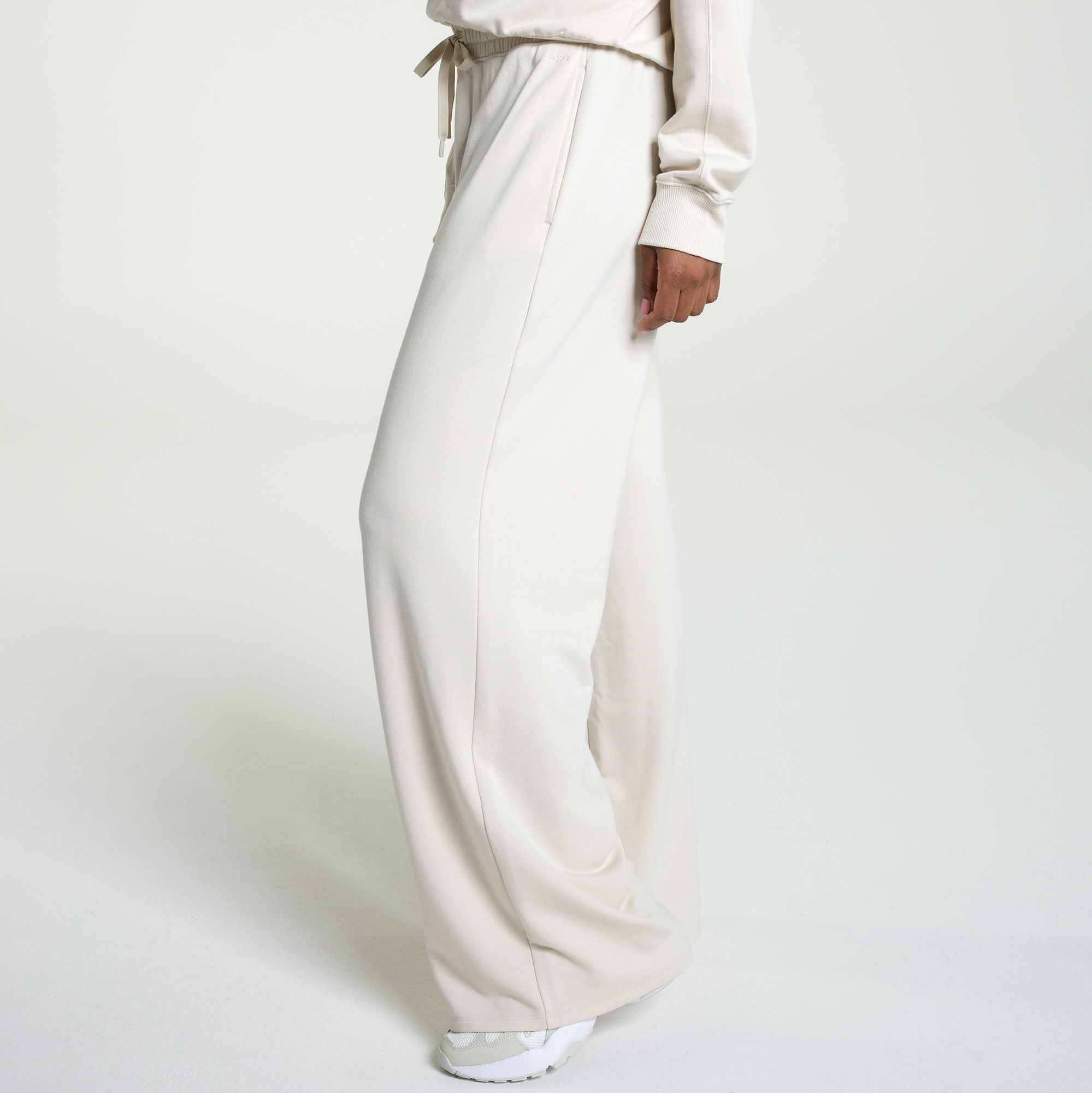 DSG Women's So Soft Wide Leg Pants product image
