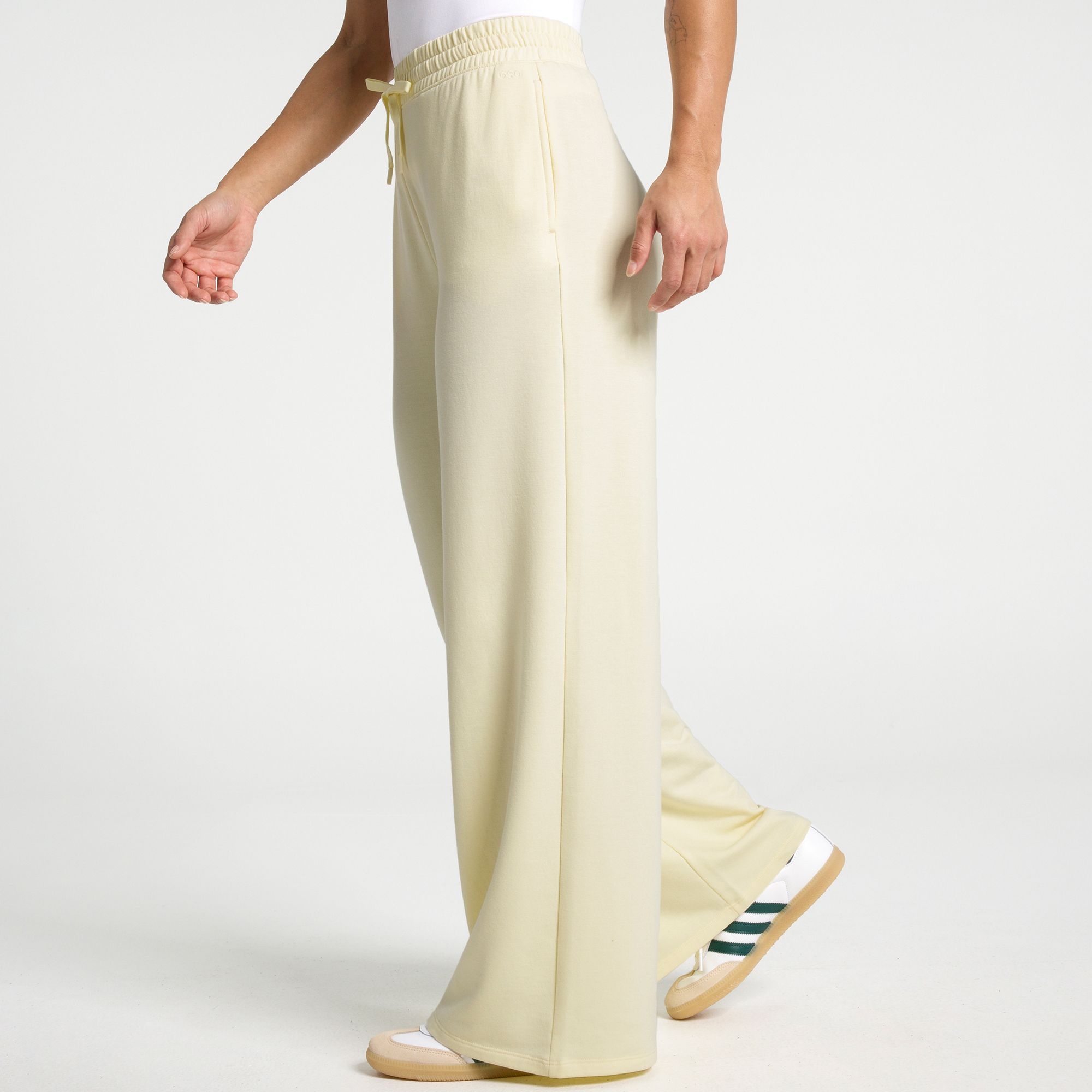 DSG Women's So Soft Wide Leg Pants product image