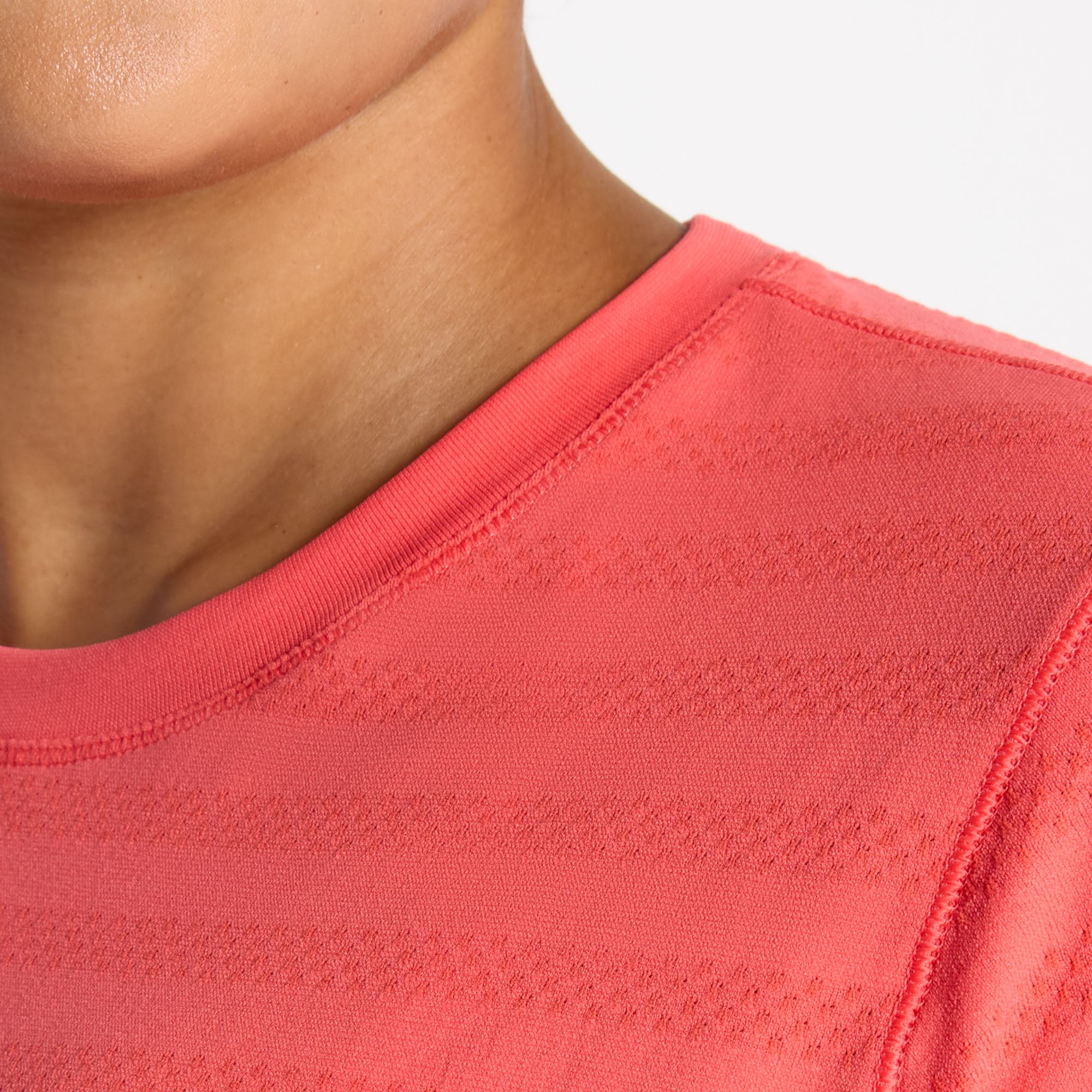 DSG Women's Movement Seamless Tee product image