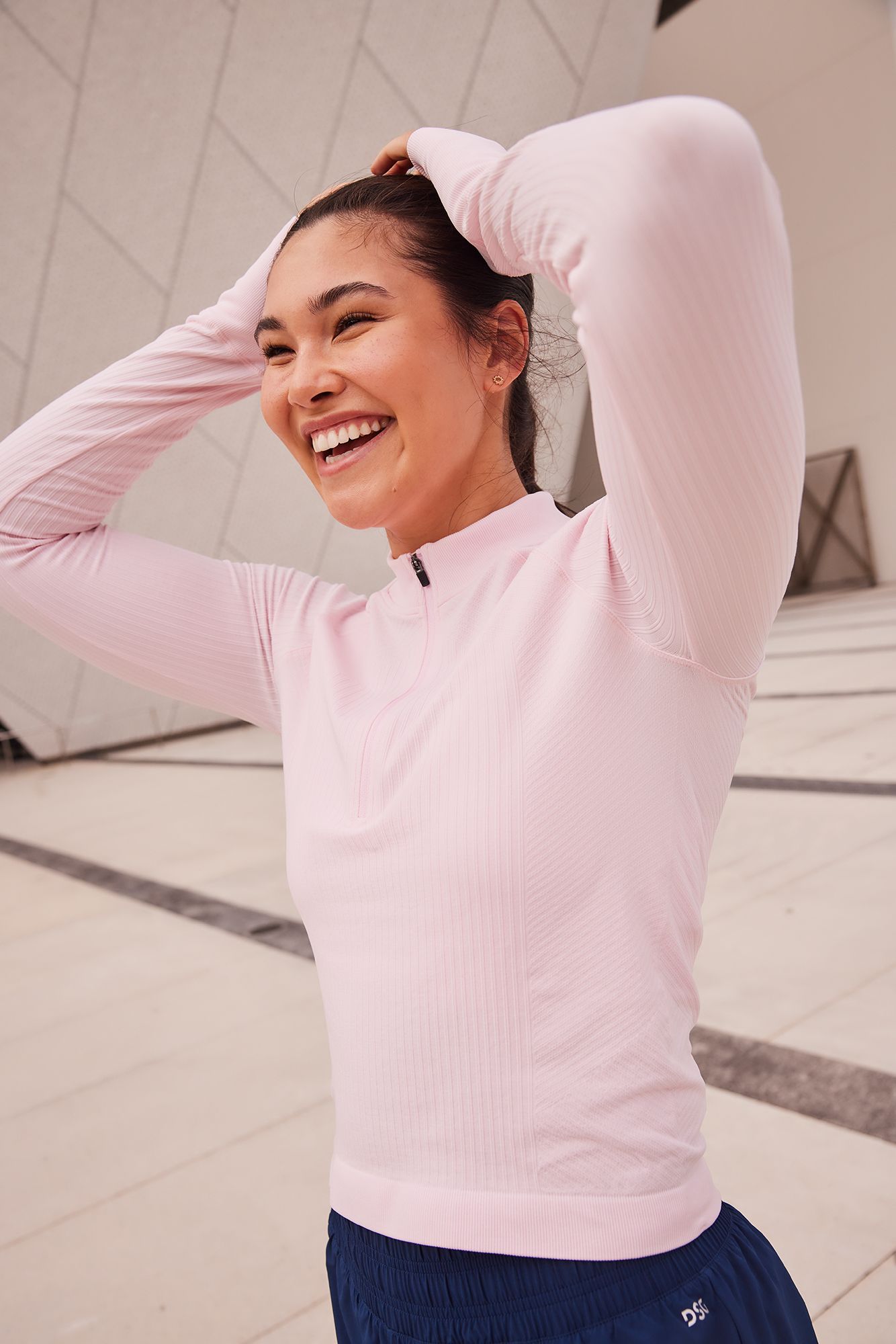 DSG Women's Momentum Seamless 1/4 Zip product image