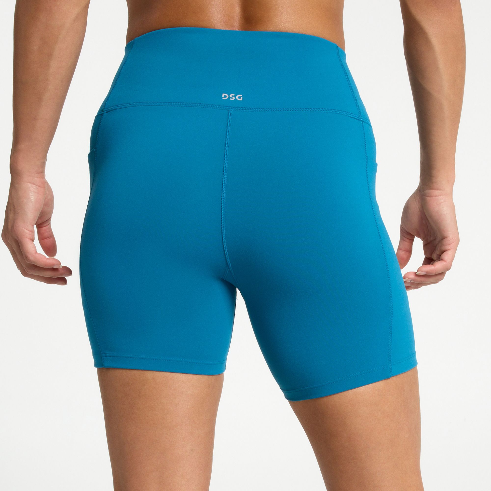 DSG Women's Momentum 5” Shorts product image
