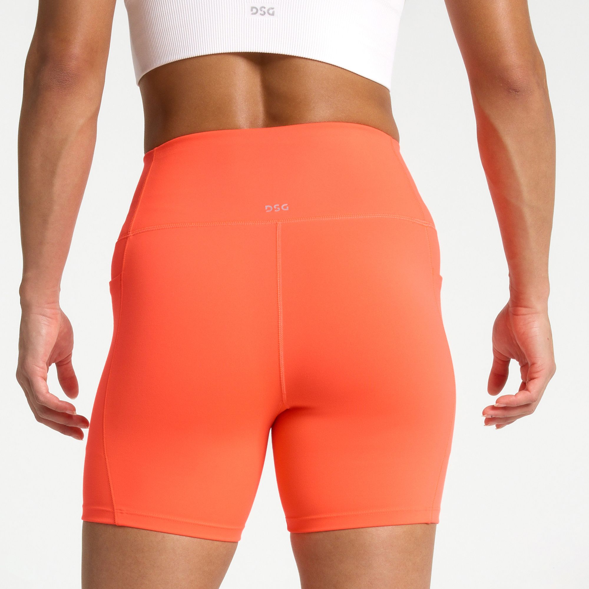 DSG Women's Momentum 5” Shorts product image