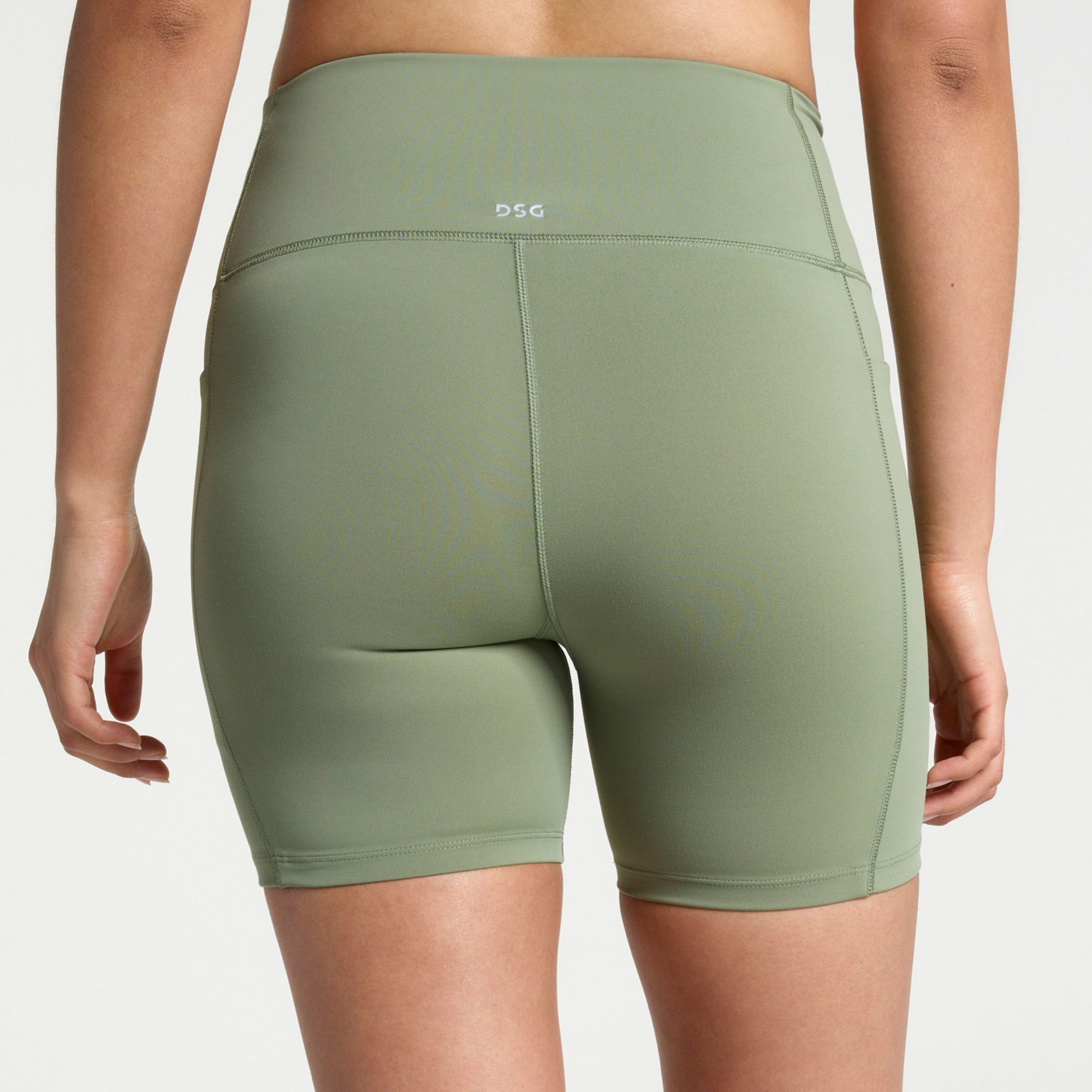 DSG Women's Momentum 5” Shorts product image