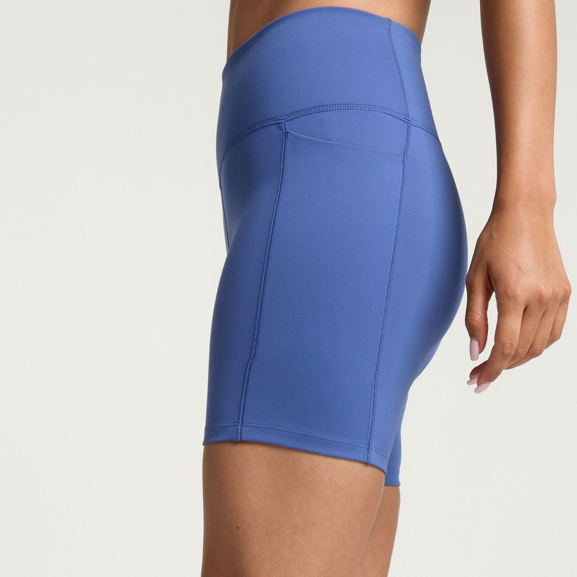 DSG Women's Momentum 5” Shorts product image