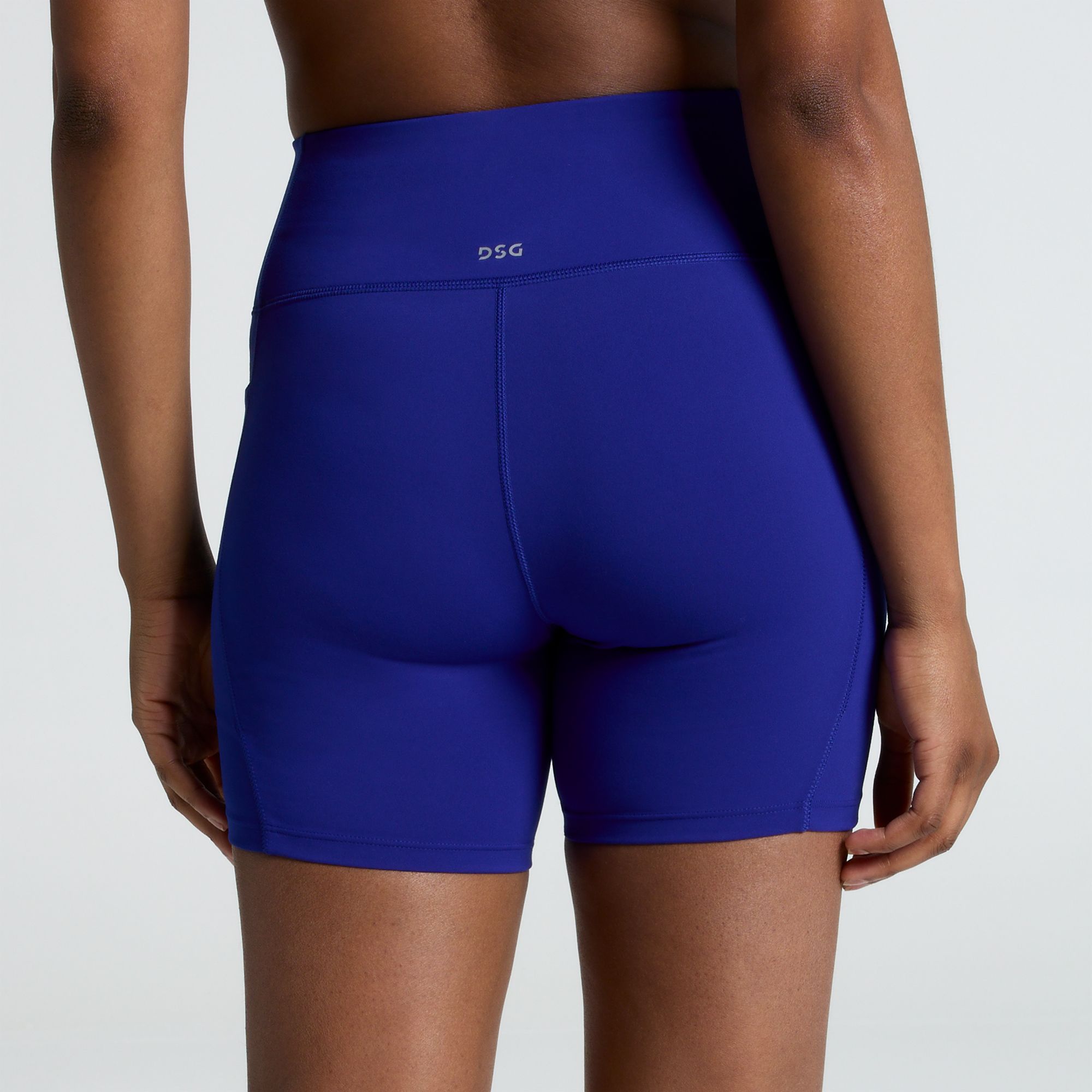 DSG Women's Momentum 5” Shorts product image