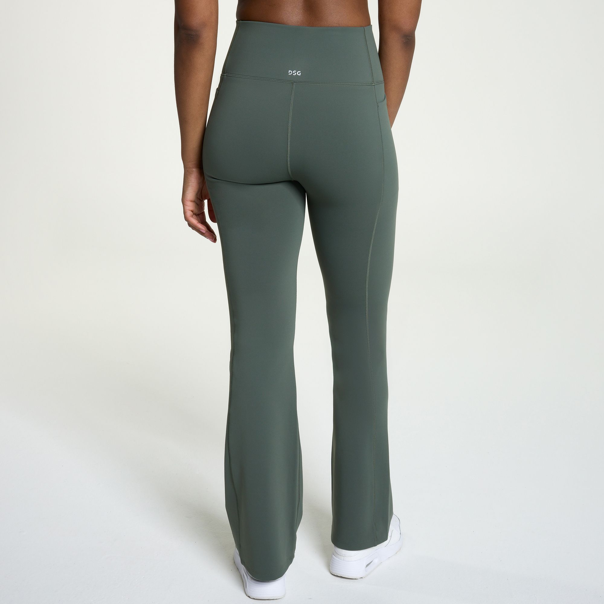 DSG Women's Momentum Flare Leggings product image