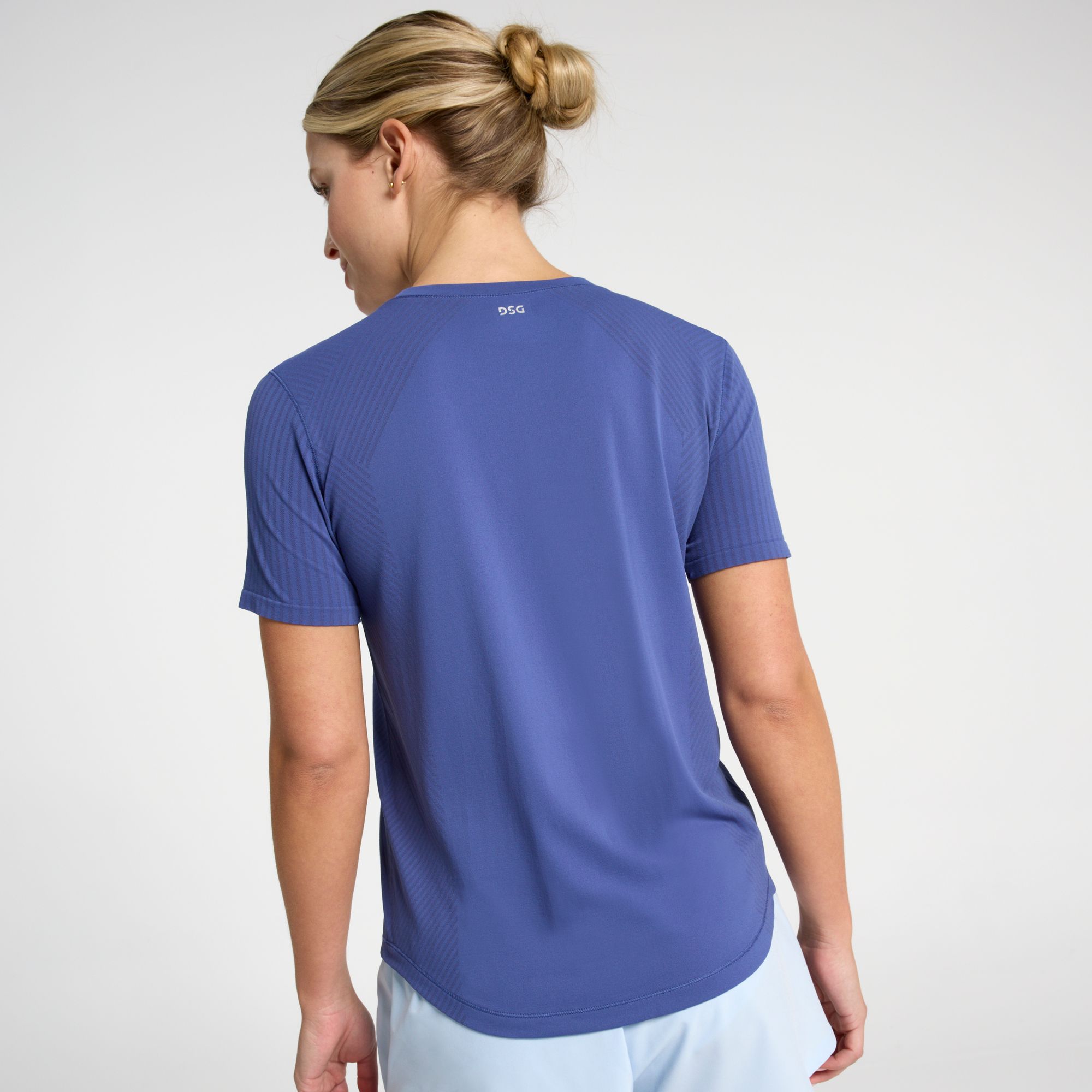 DSG Women's Movement Seamless Tee product image