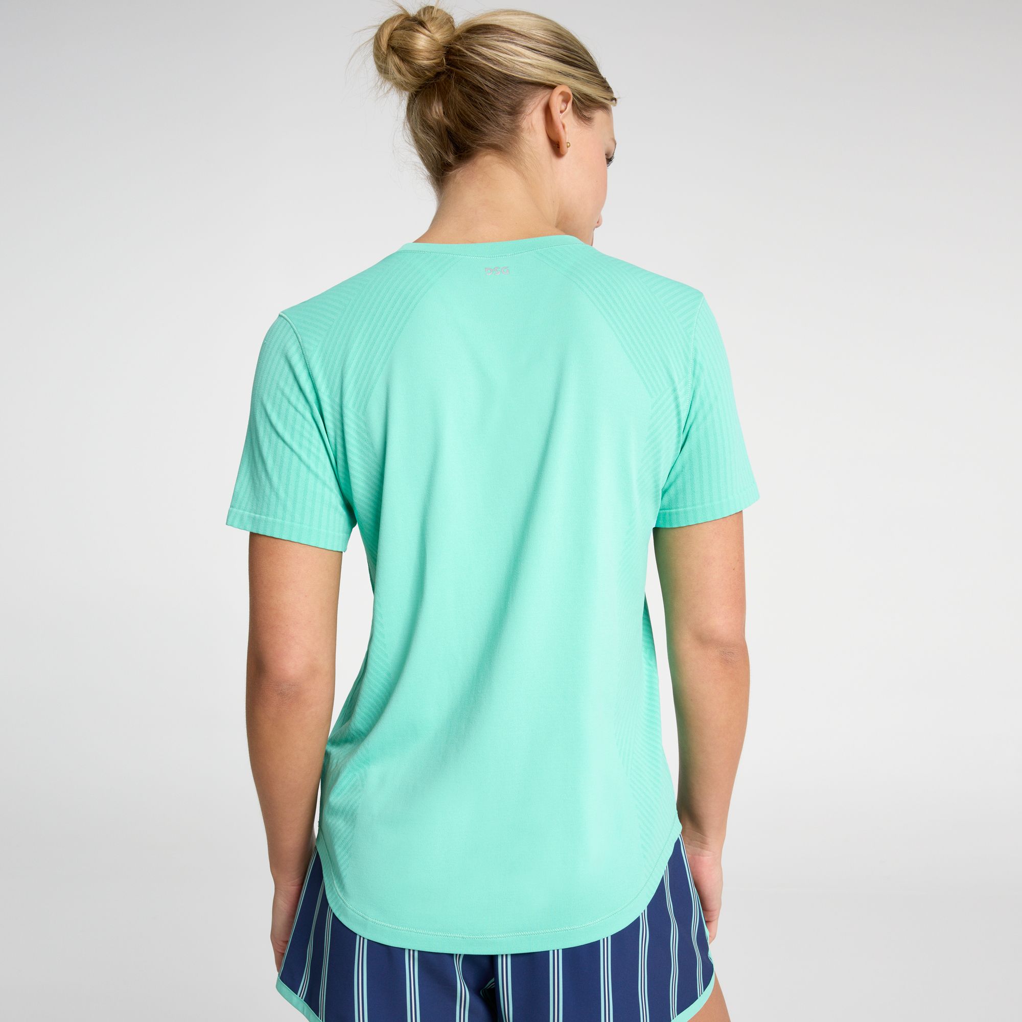 DSG Women's Movement Seamless Tee product image