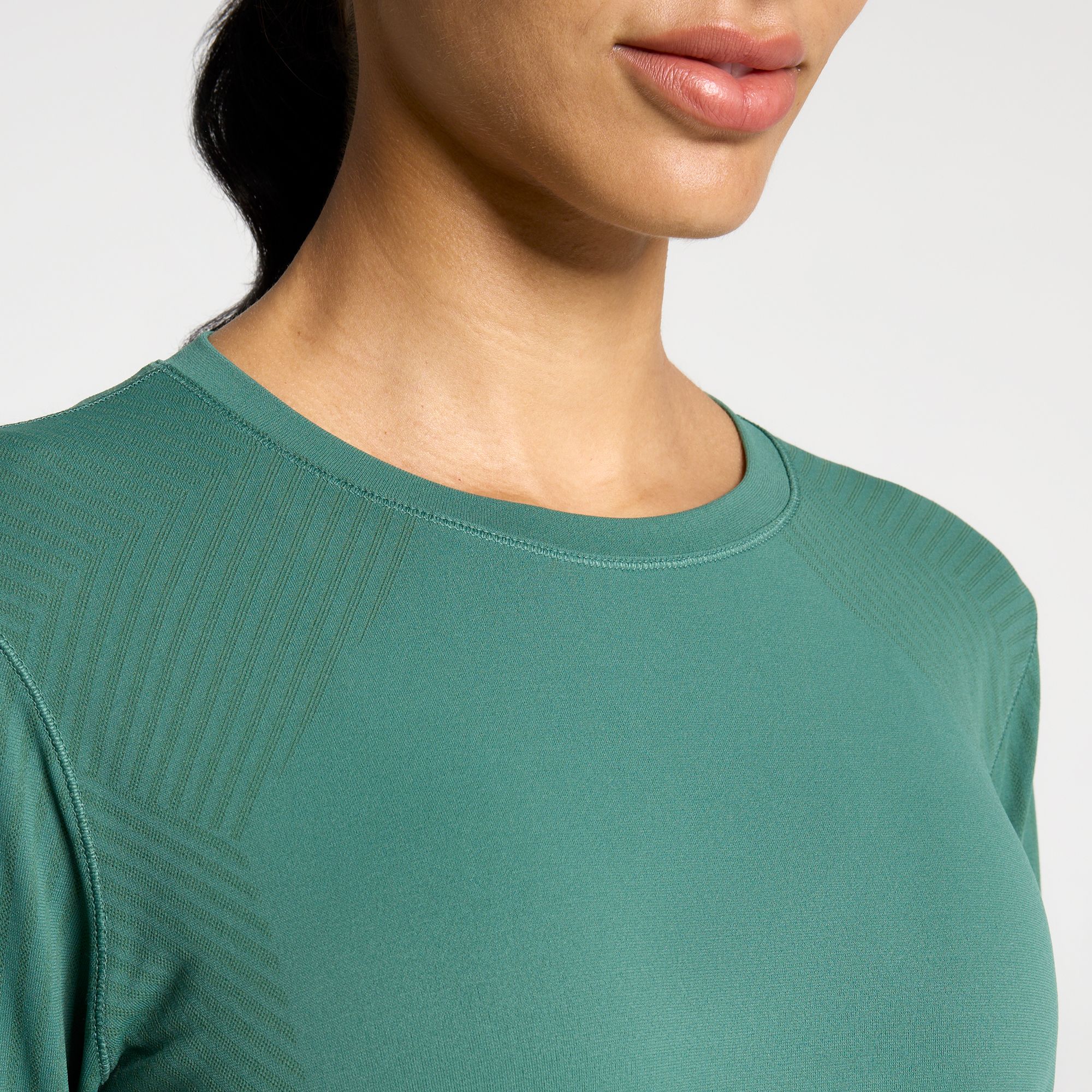 DSG Women's Movement Seamless Long Sleeve Shirt product image