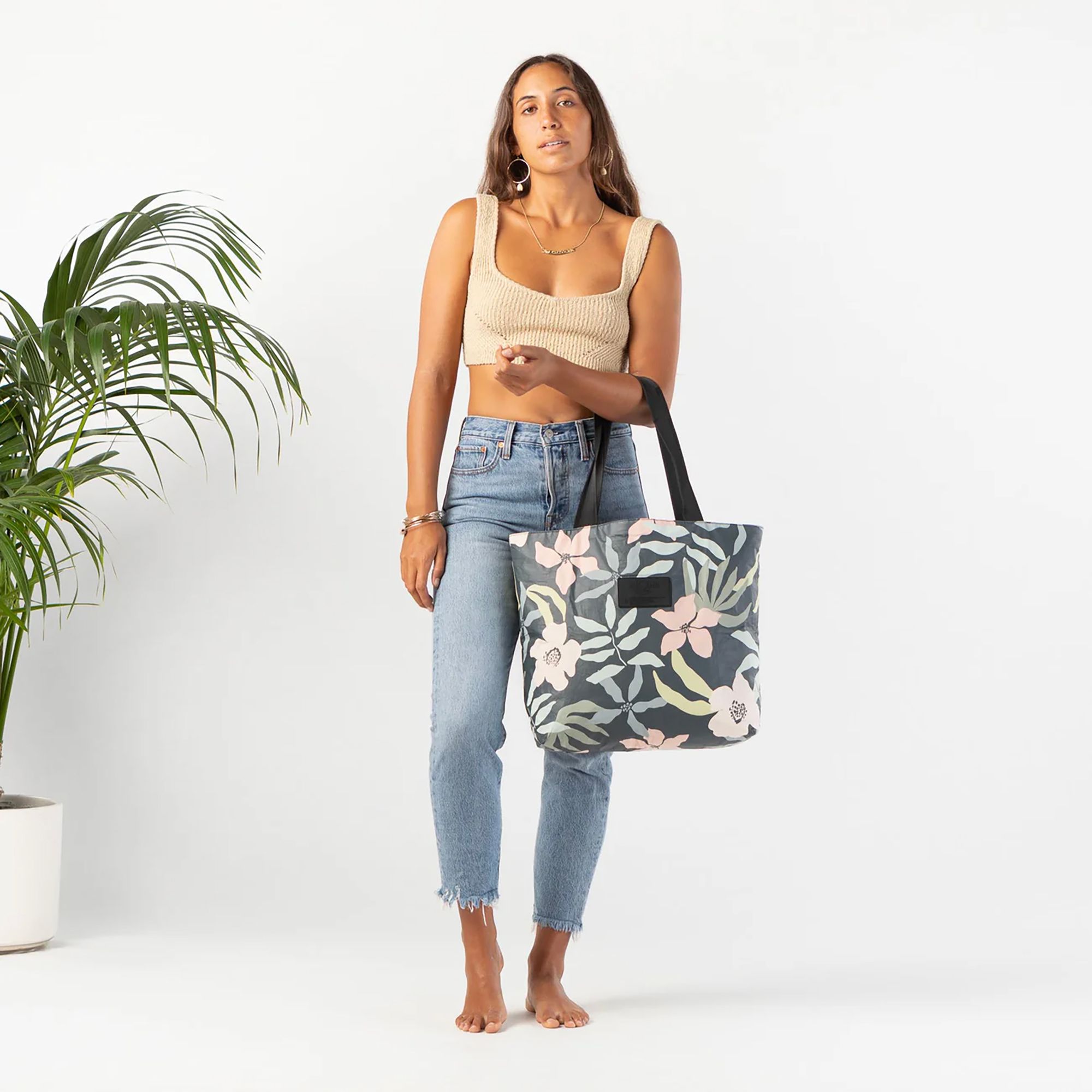 ALOHA Collection Day Tripper Tote product image