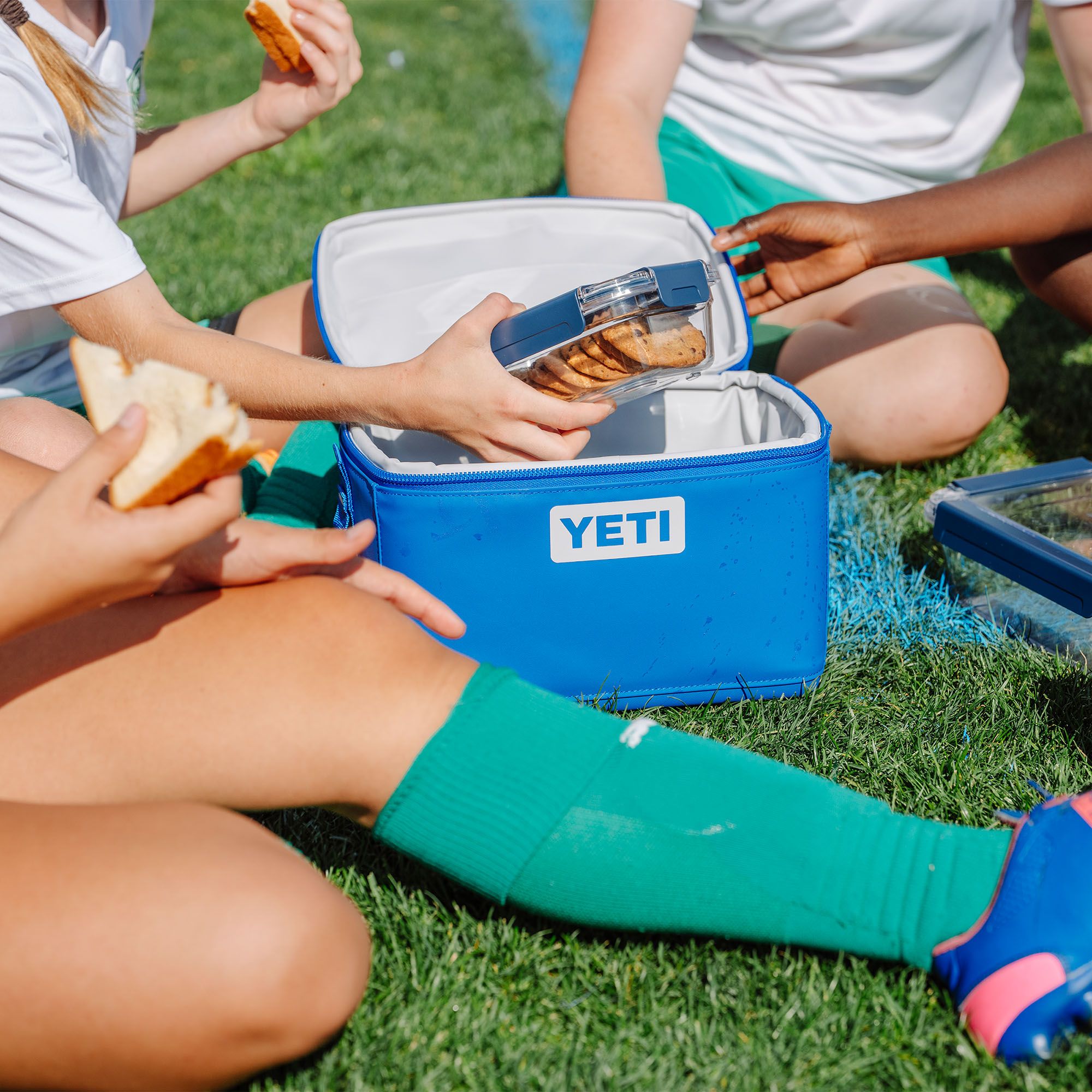 YETI Daytrip 9L Insulated Box product image