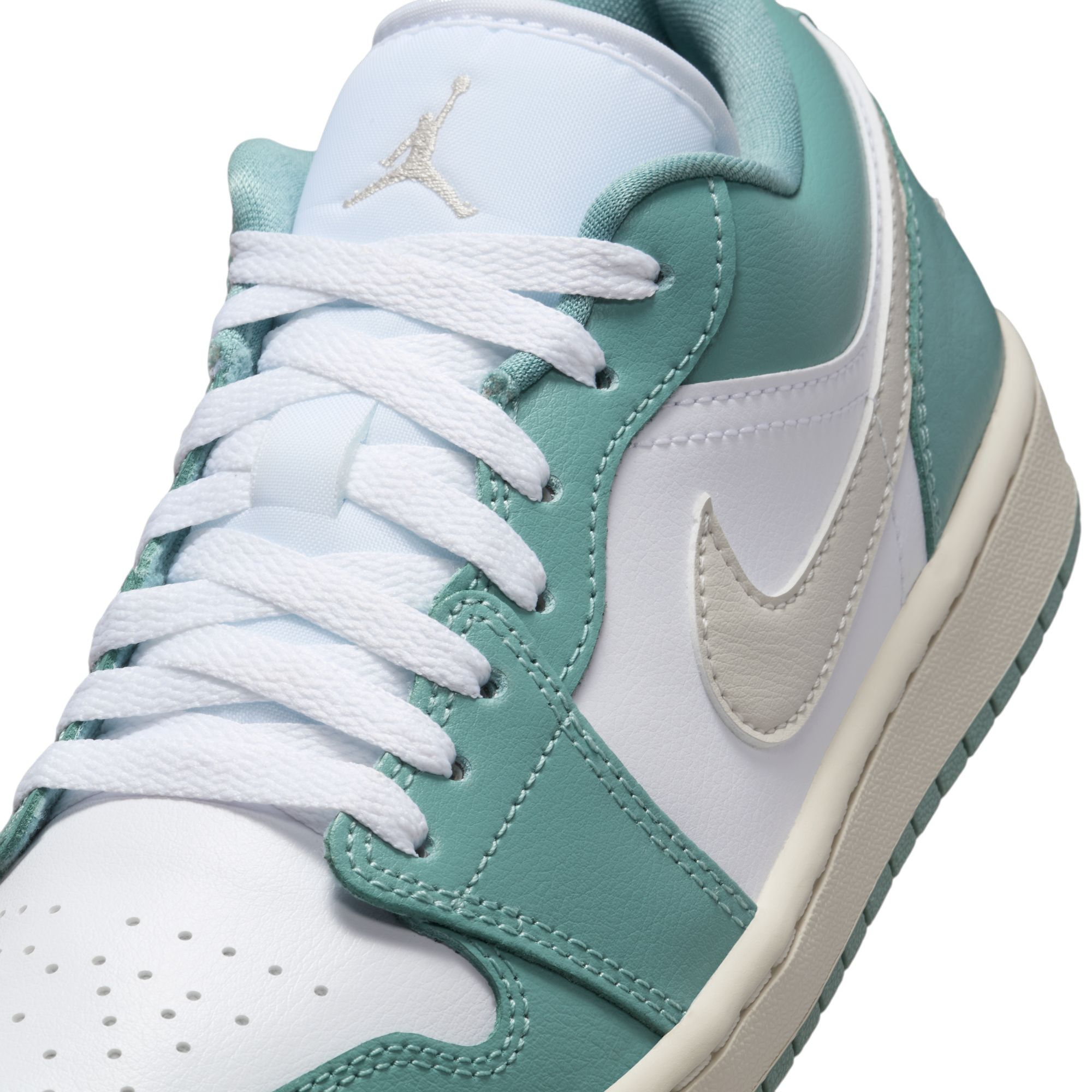 Air Jordan 1 Low Women's Shoes product image
