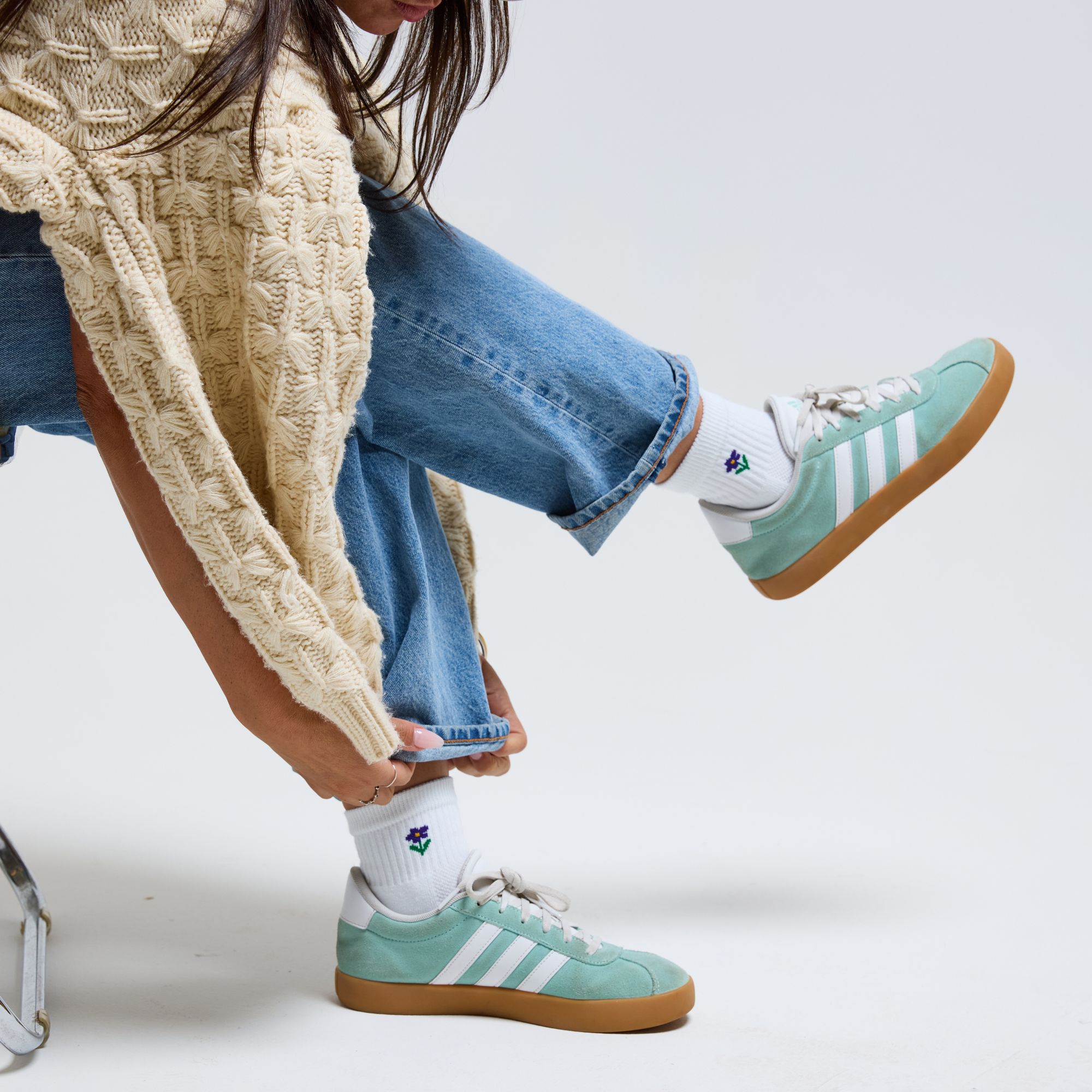 Del Campo Golf Violet Flower Golf Socks product image