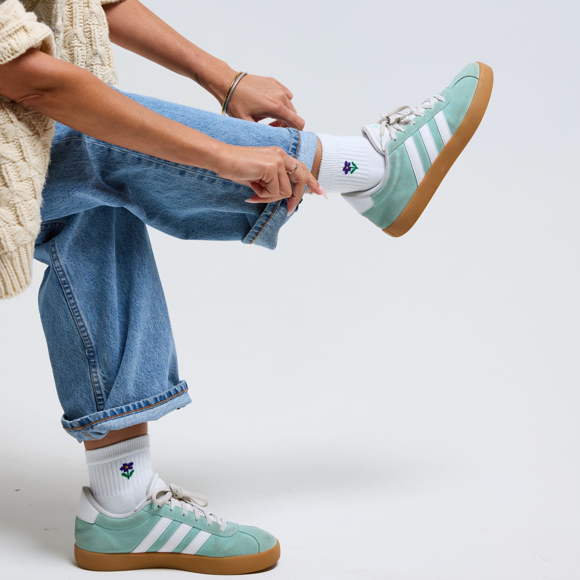 Del Campo Golf Violet Flower Golf Socks product image