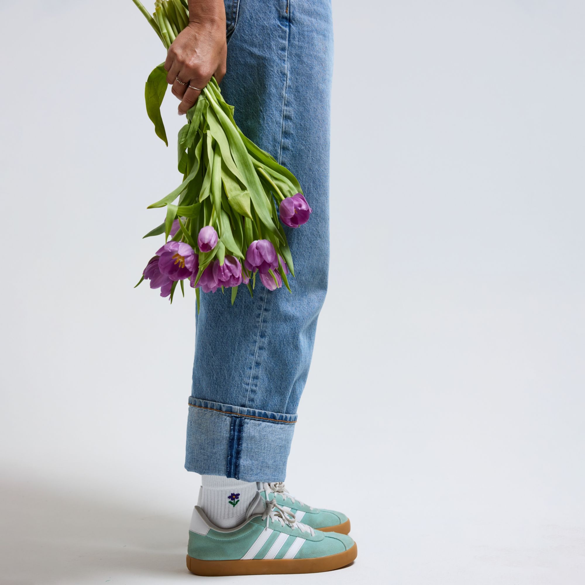 Del Campo Golf Violet Flower Golf Socks product image