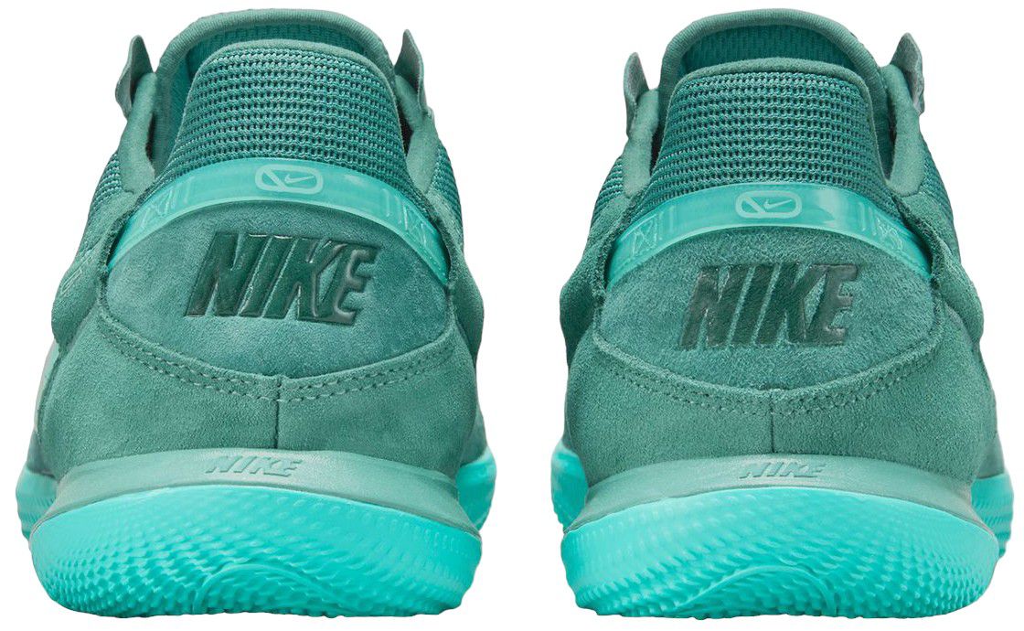 Nike Men's Streetgato Indoor Soccer Shoes product image