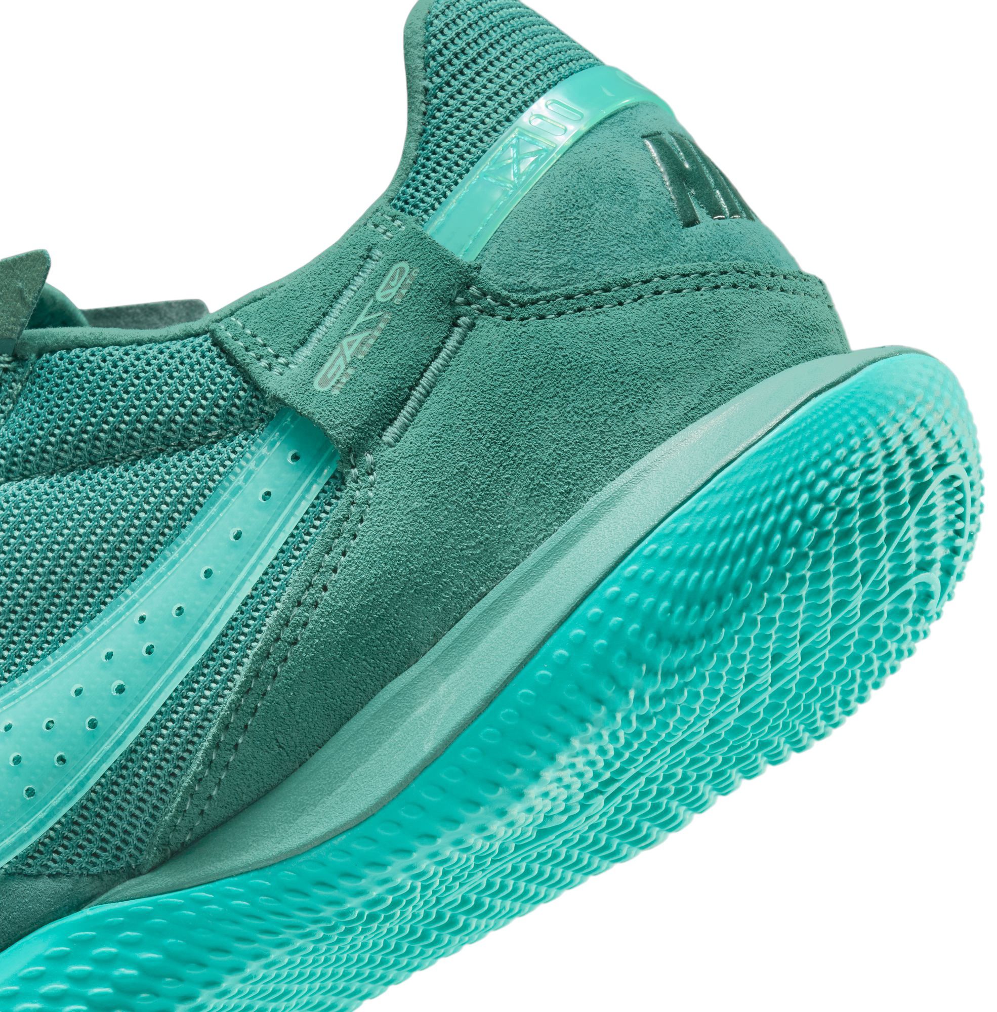 Nike Men's Streetgato Indoor Soccer Shoes product image