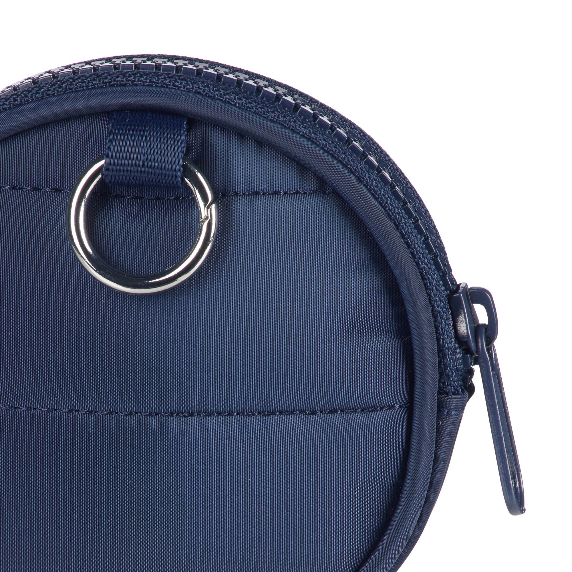 DICK'S Sporting Goods Cozy Quilted Round Pouch | Dick's Sporting Goods