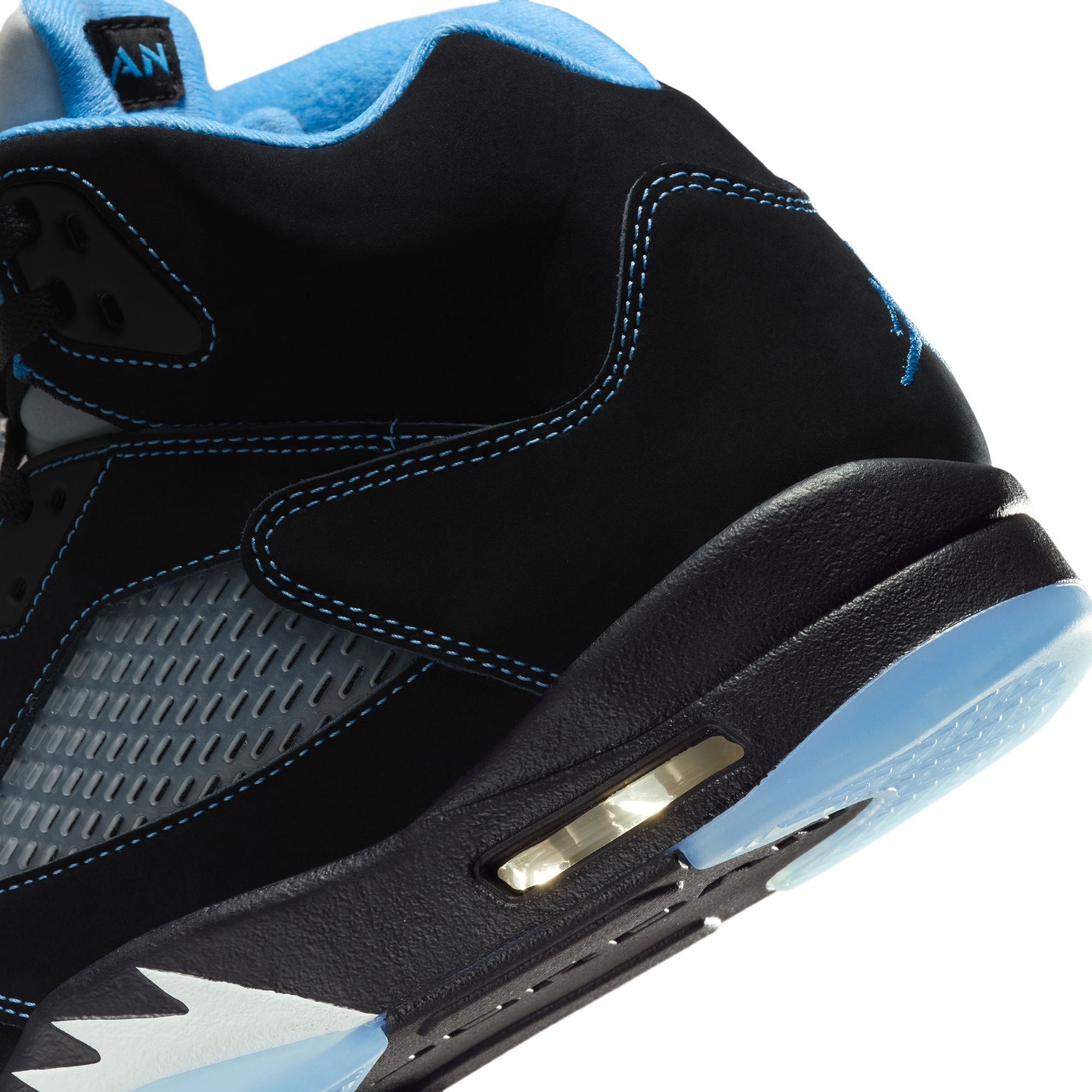 Air Jordan 5 Retro 'Black Carolina' Basketball Shoes product image