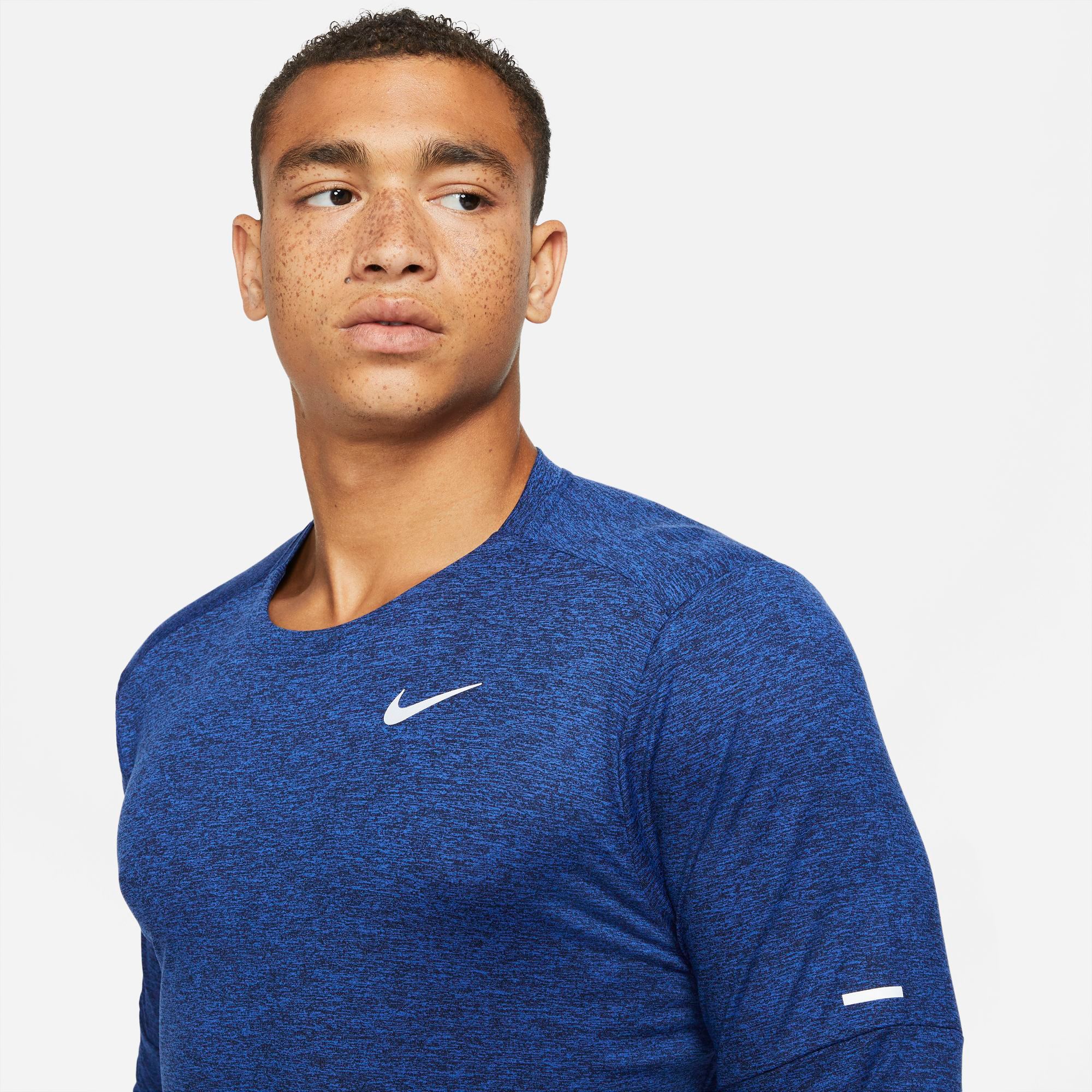 Nike Men's Dri-FIT Element Running Crew product image