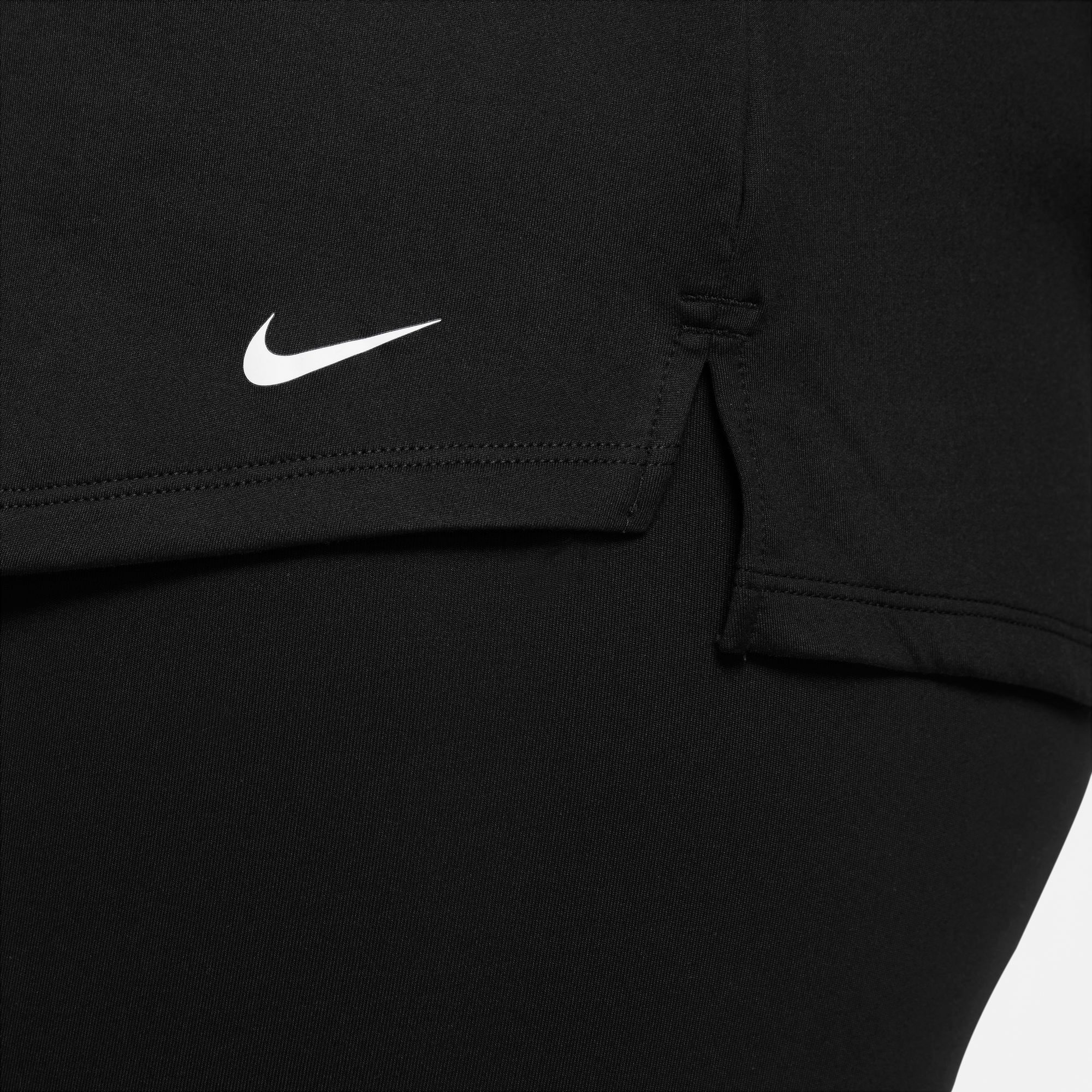 Nike Women's One Therma-FIT Long-Sleeve 1/2-Zip Top product image