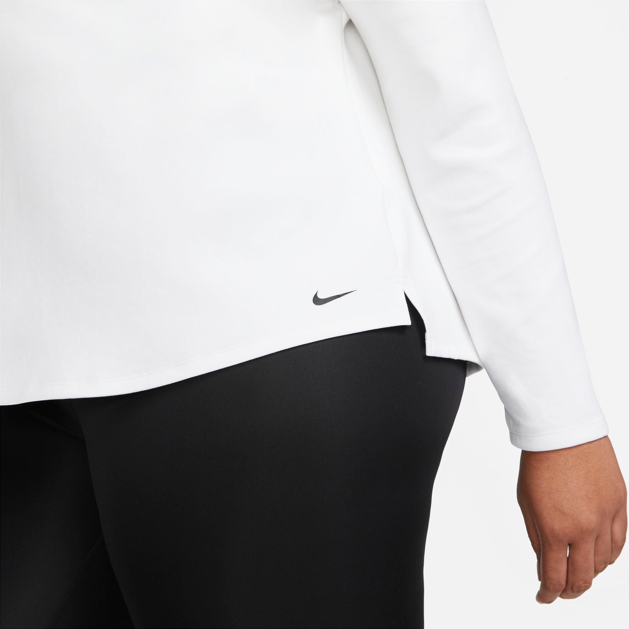 Nike Women's One Therma-FIT Long-Sleeve 1/2-Zip Top product image