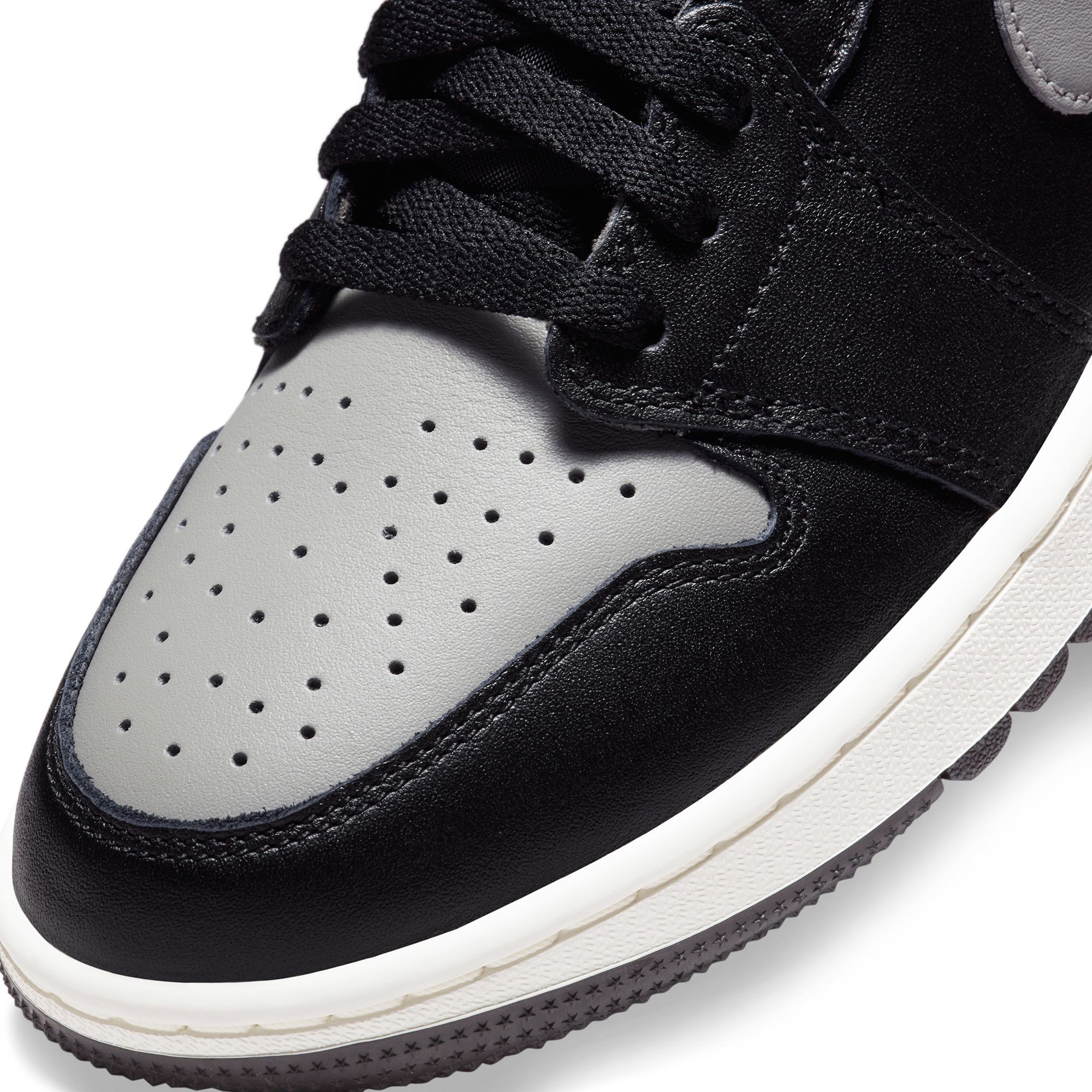 Air Jordan 1 Low G Spikeless Golf Shoes product image