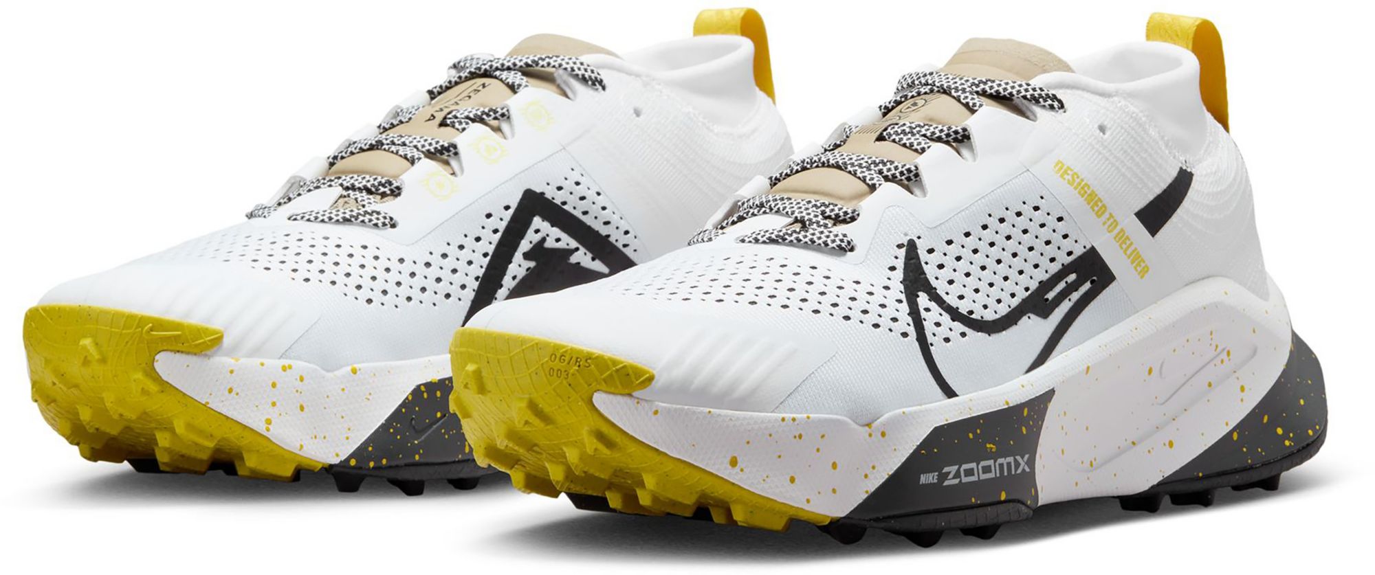 Nike Men's Zegama Trail Running Shoes product image