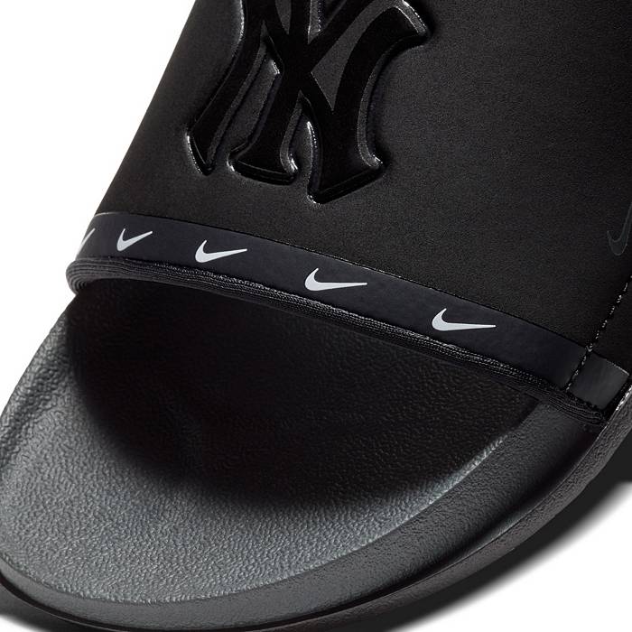 Nike Men's Offcourt Yankees Slides