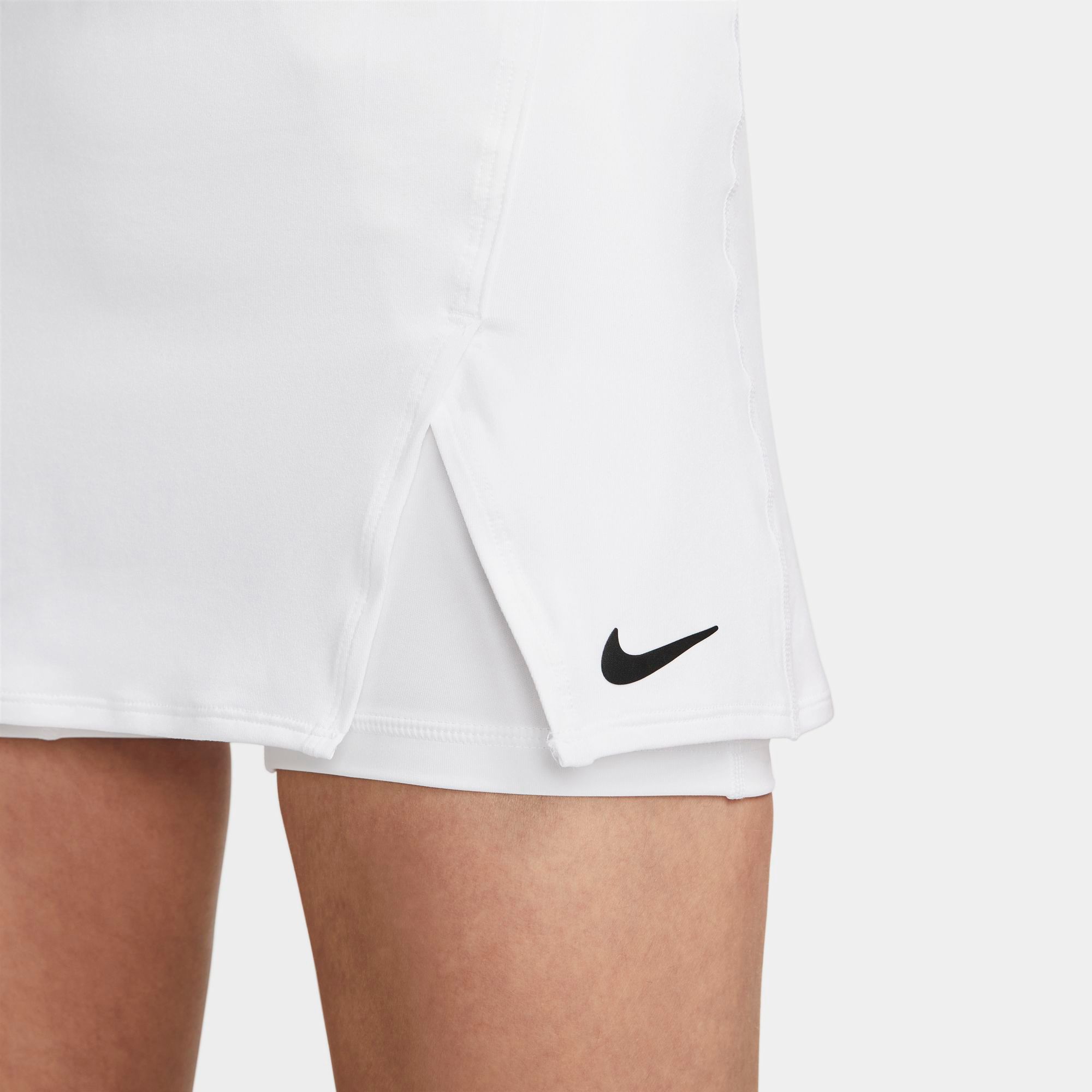 Nike Women's NikeCourt Dri-FIT Victory Tennis Skirt product image