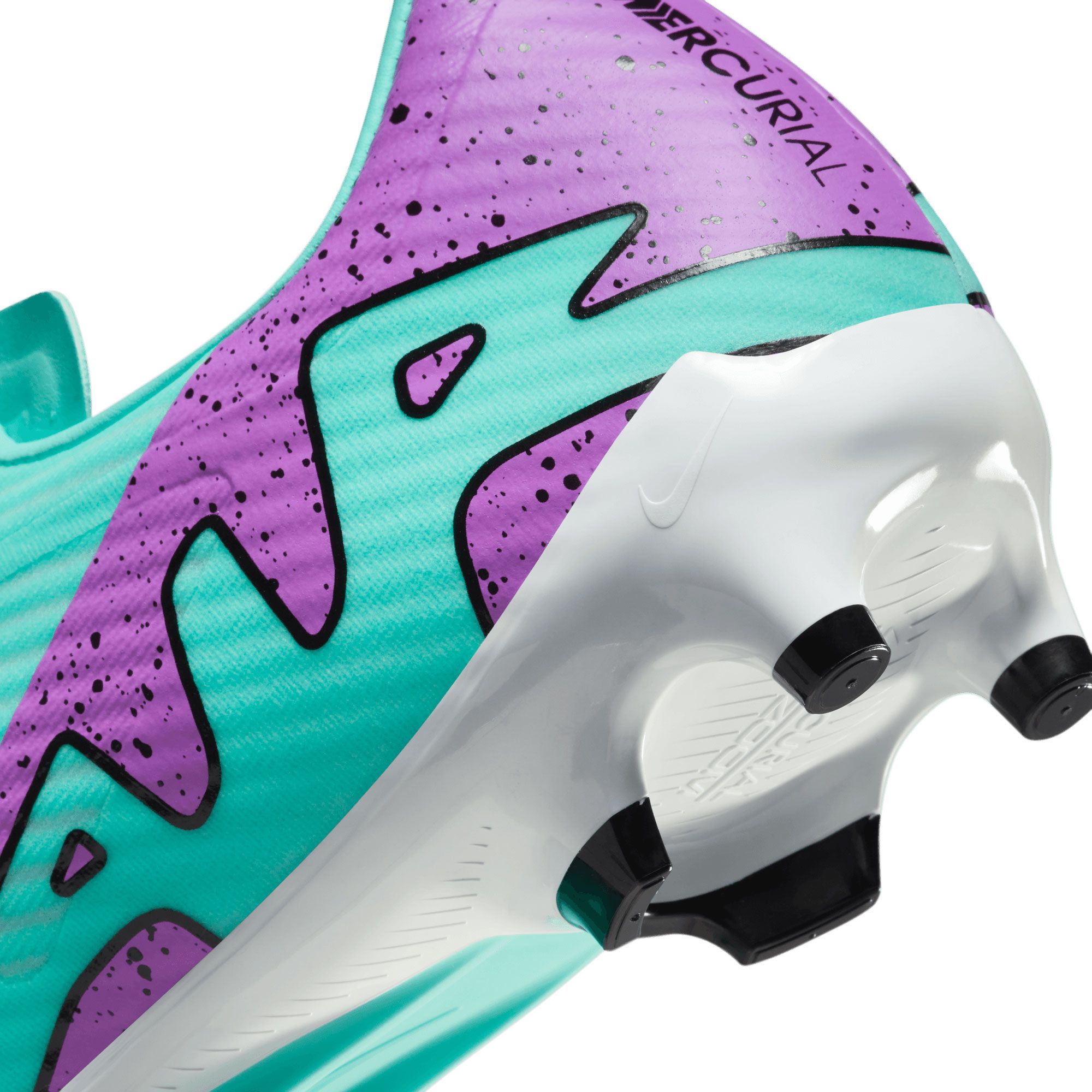Nike Mercurial Zoom Vapor 15 Academy FG Soccer Cleats product image