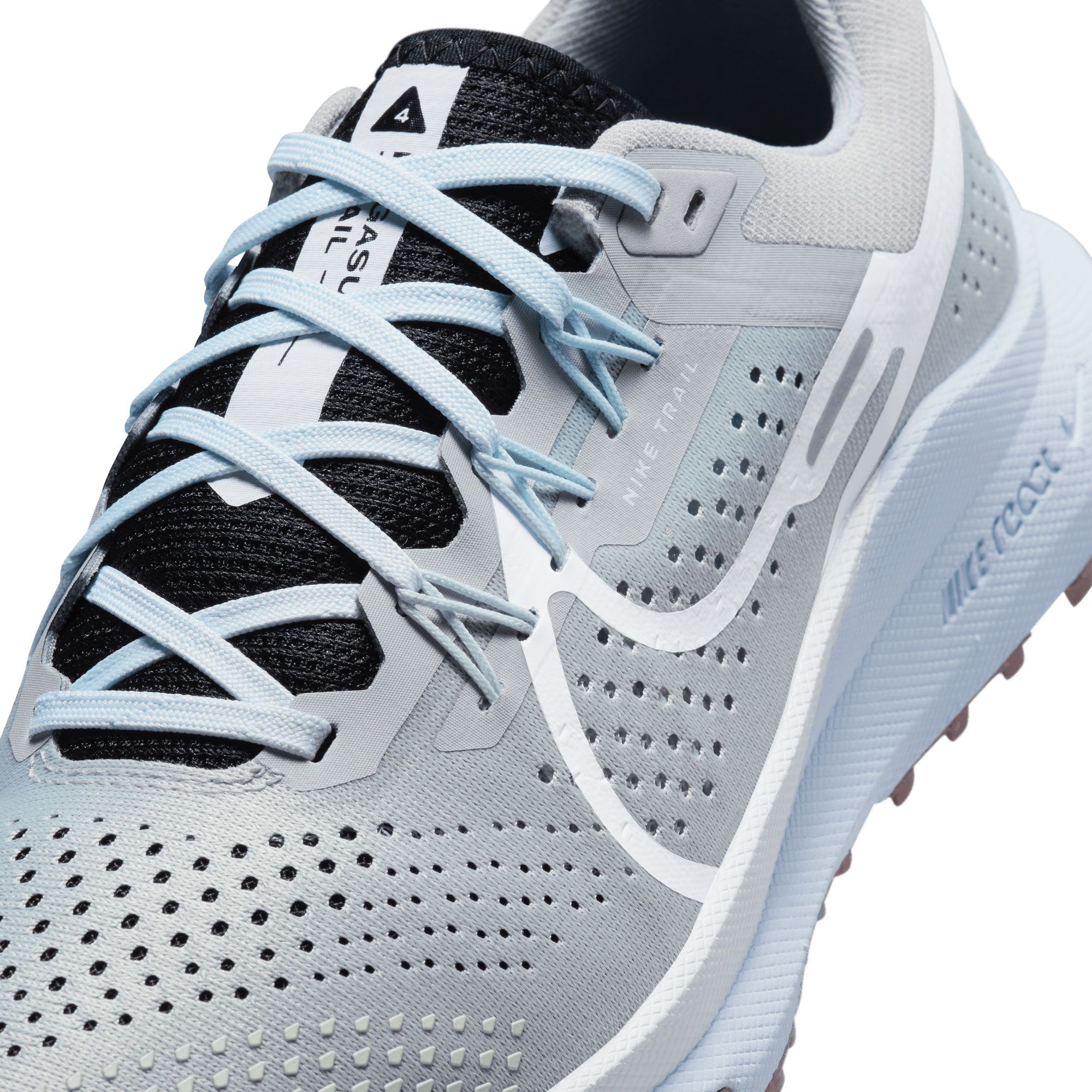 Nike Women's Pegasus Trail 4 Trail Running Shoes product image