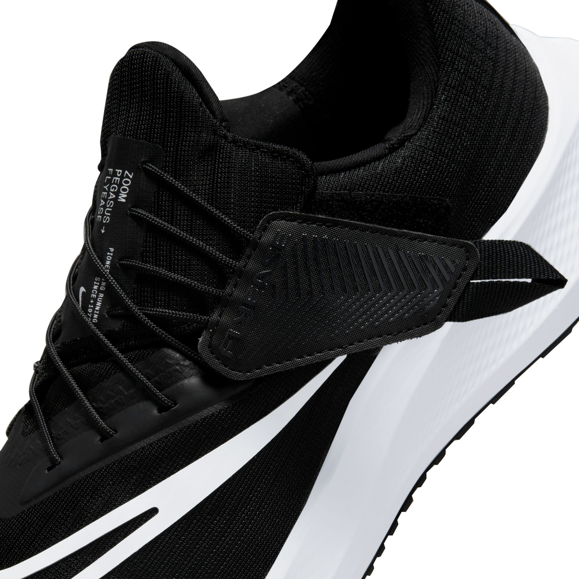 Nike Women's Pegasus 39 FlyEase Running Shoes product image