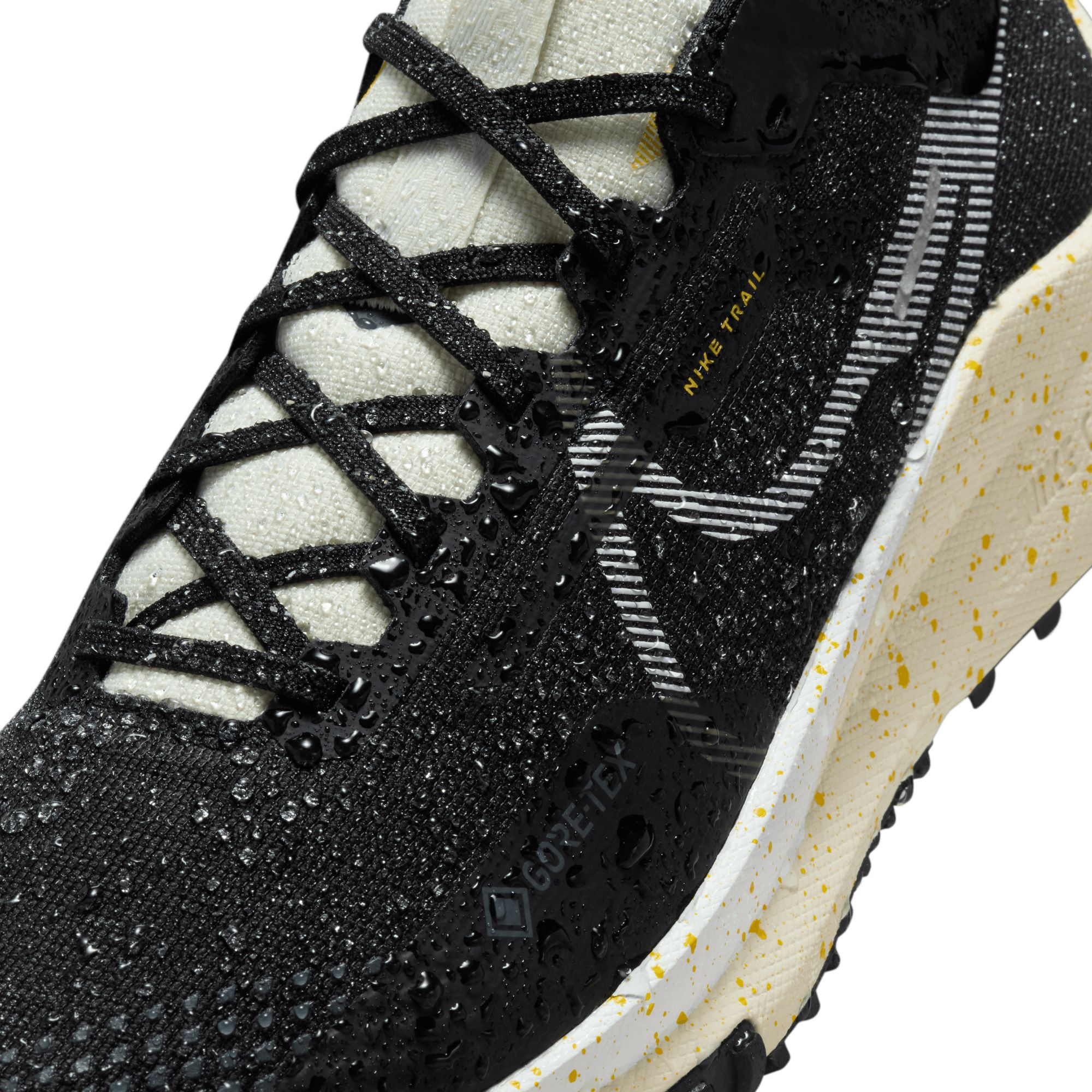 Nike Men's Pegasus Trail 4 GORE-TEX Waterproof Trail Running Shoes product image