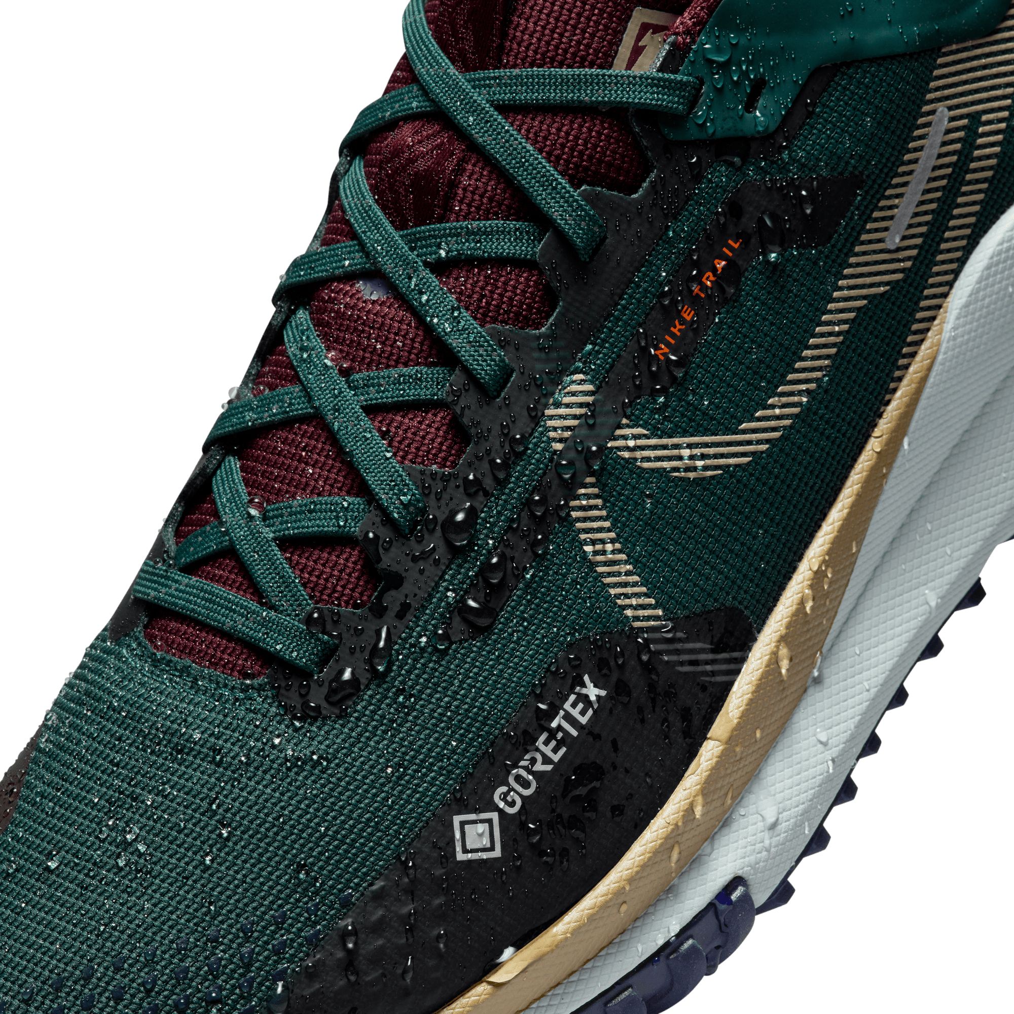 Nike Men's Pegasus Trail 4 GORE-TEX Waterproof Trail Running Shoes product image