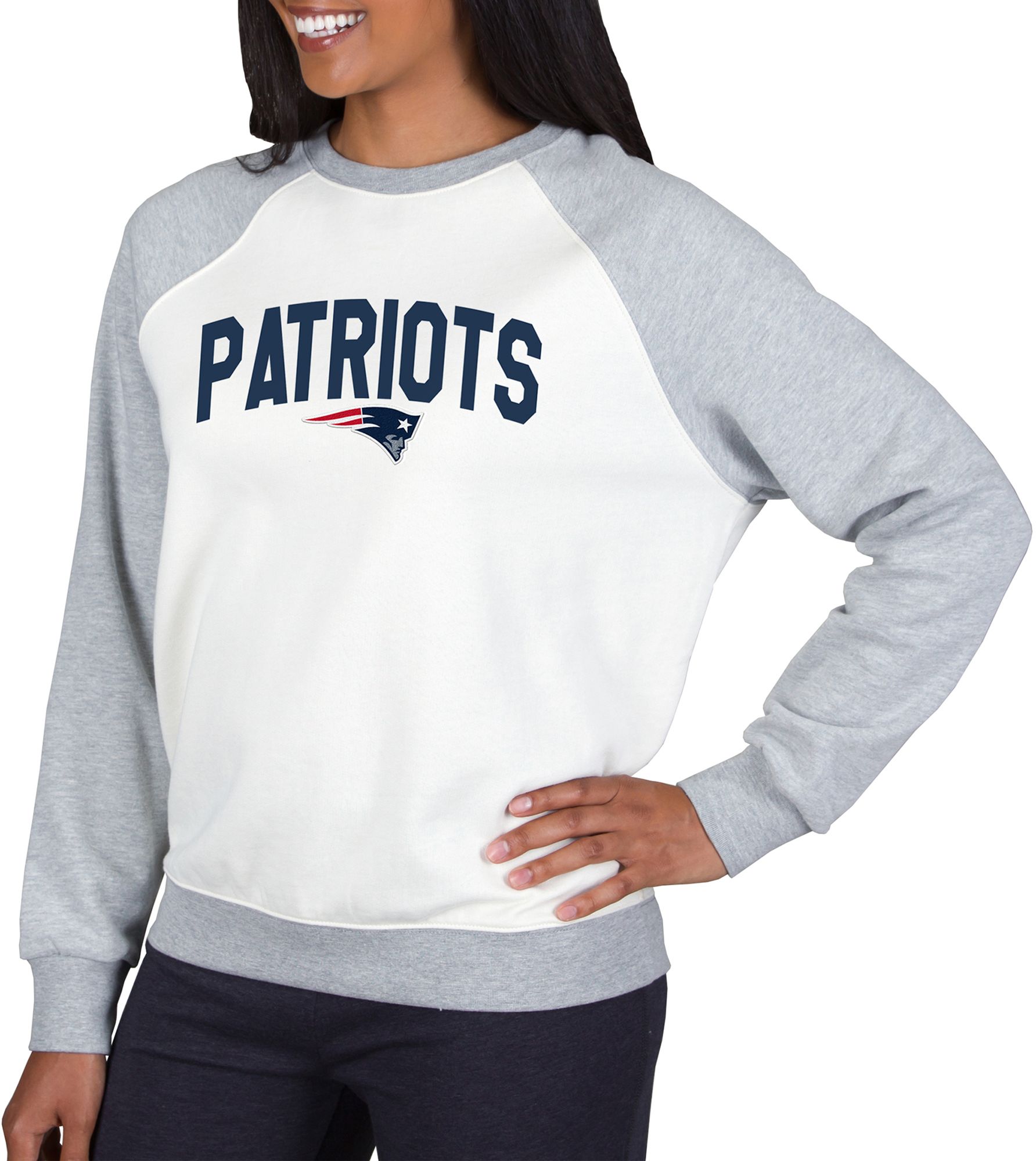 Concepts Sport Women's New England Patriots Raglan White Sweater product image