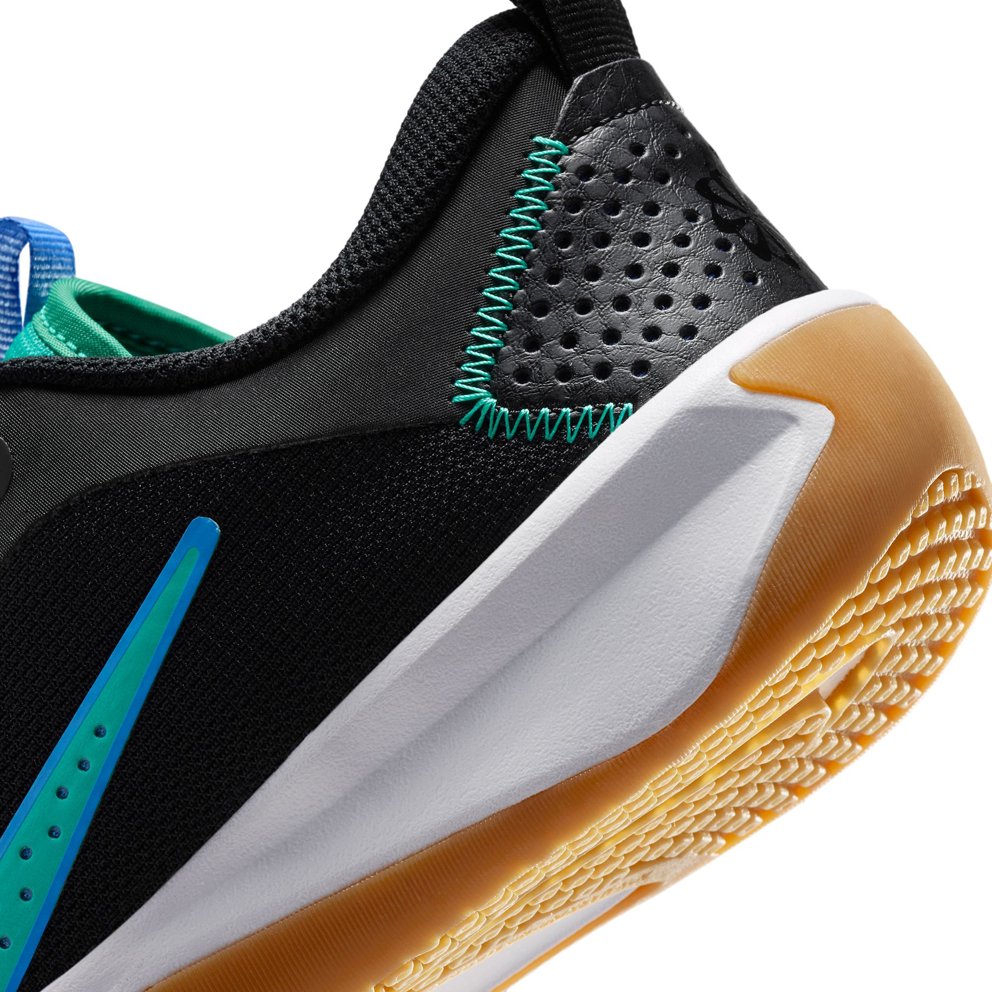 Nike Kids' Grade School Omni Multi-Court Shoes product image
