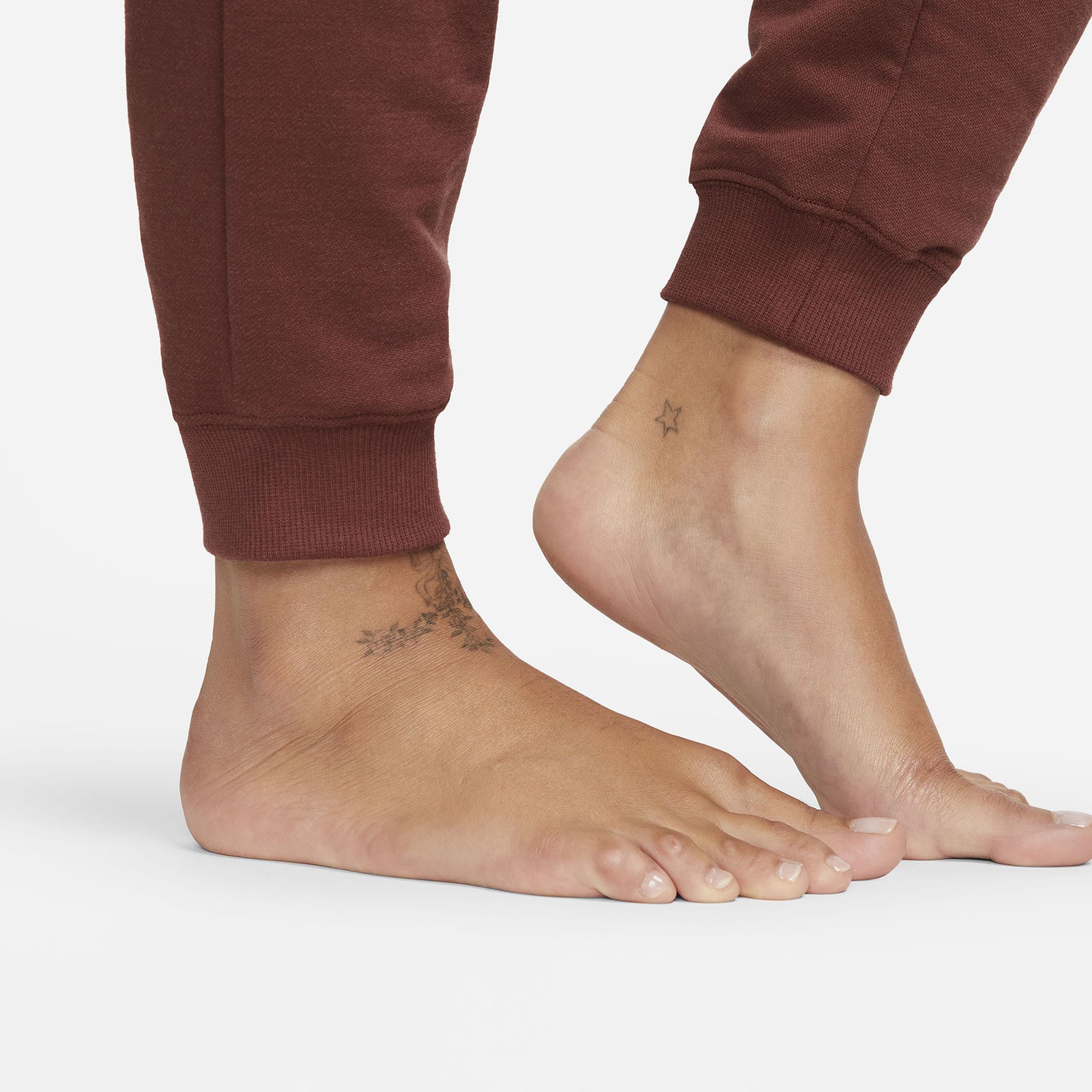 Nike Women's Yoga Luxe 7/8 Fleece Joggers product image