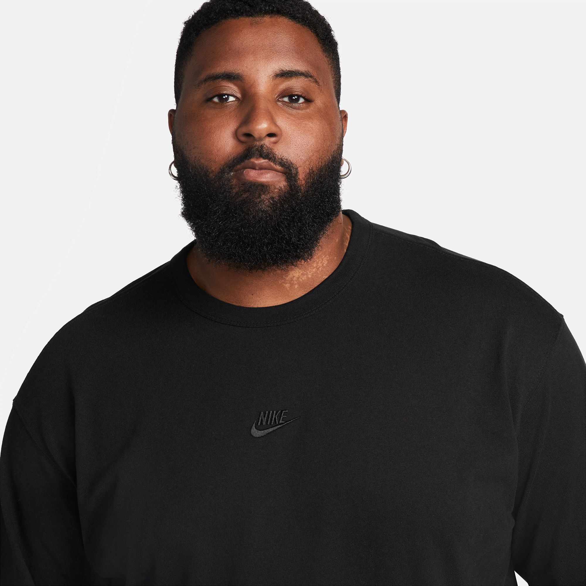 Nike Men's Sportswear Premium Essentials Long Sleeve T-Shirt product image