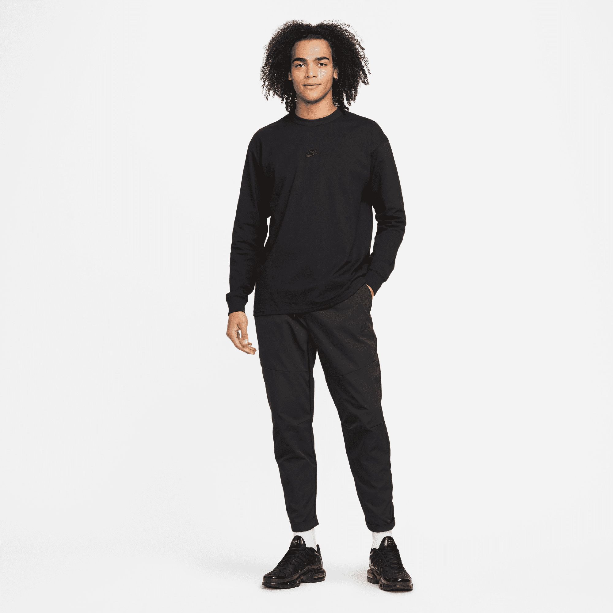 Nike Men's Sportswear Premium Essentials Long Sleeve T-Shirt product image