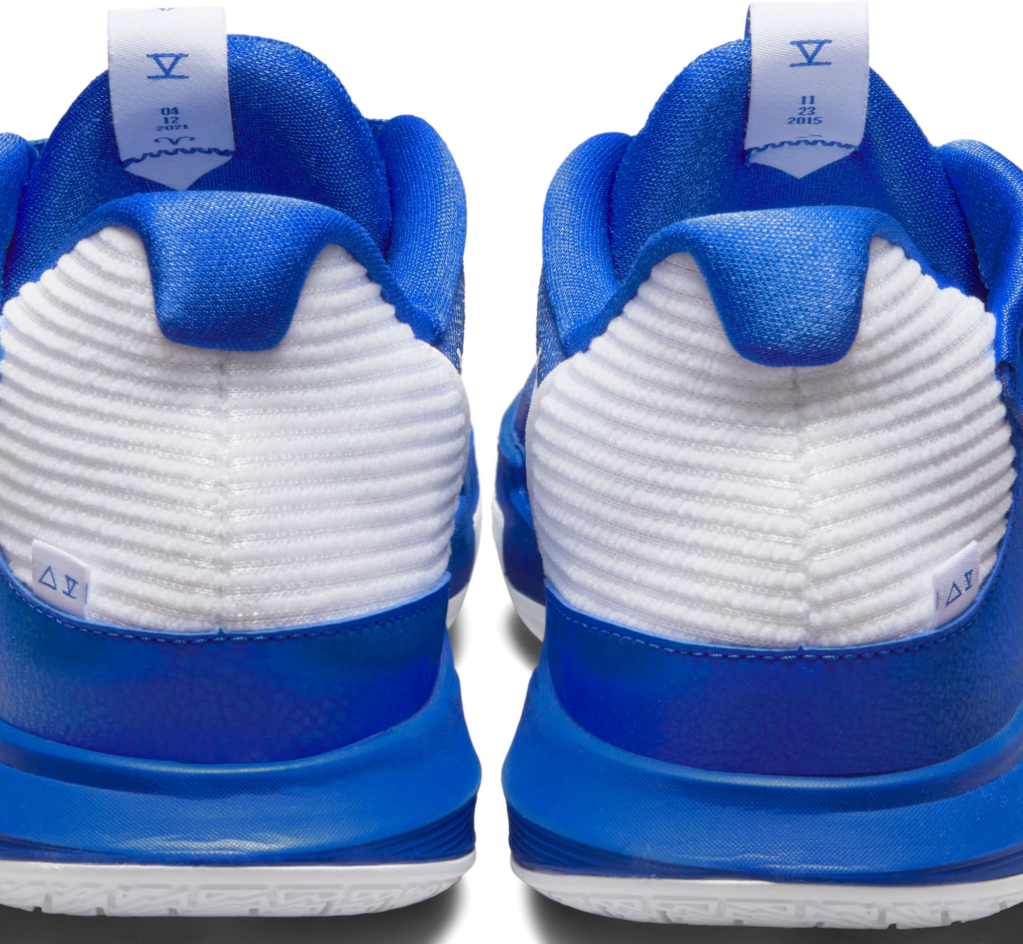 Nike Kyrie Low 5 Basketball Shoes product image