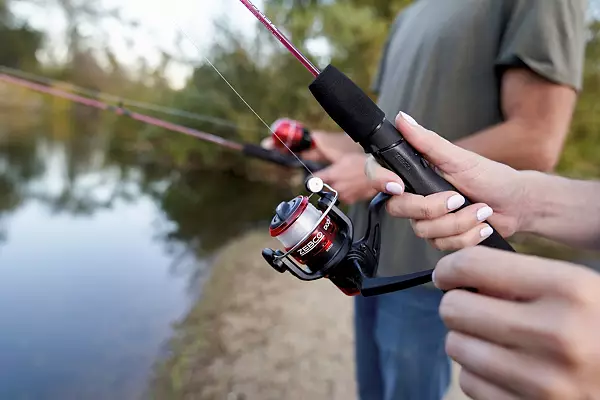 Zebco Dock Demon Spinning Reel and Fishing Rod Combo : .co