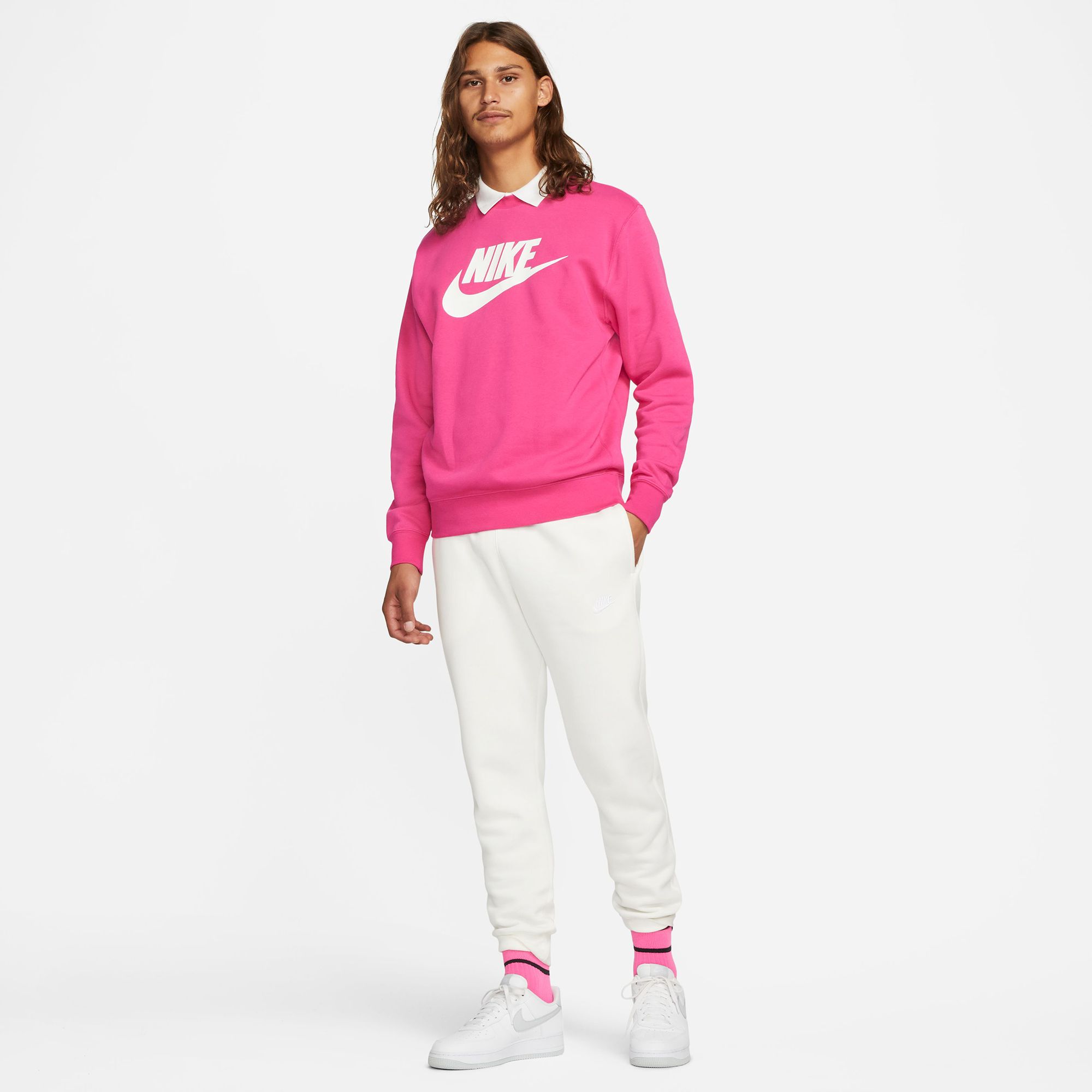 Nike Men's Sportswear Club Fleece Graphic Crewneck Sweatshirt | Dick's  Sporting Goods